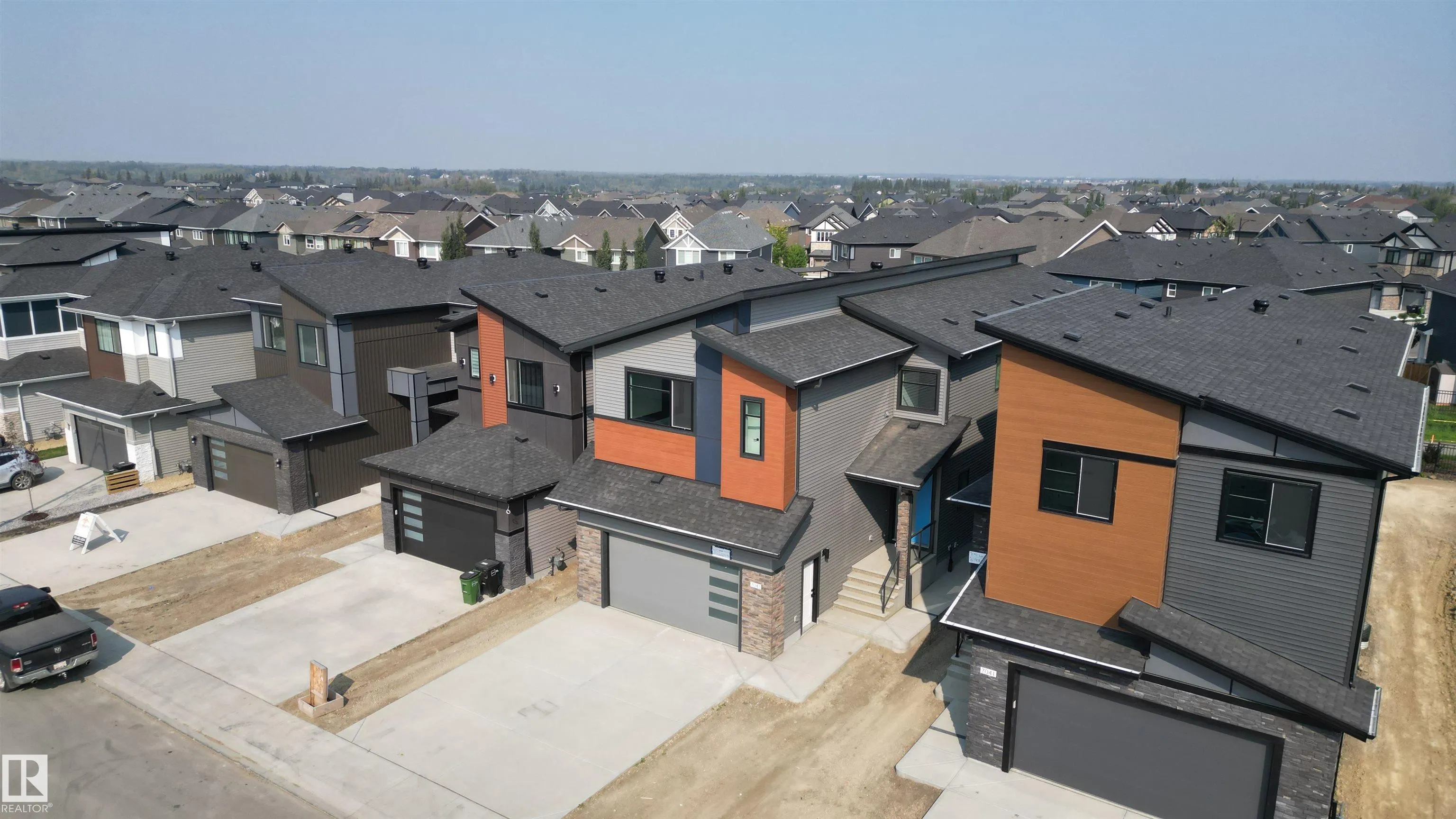 7043 Kiviaq Crescent