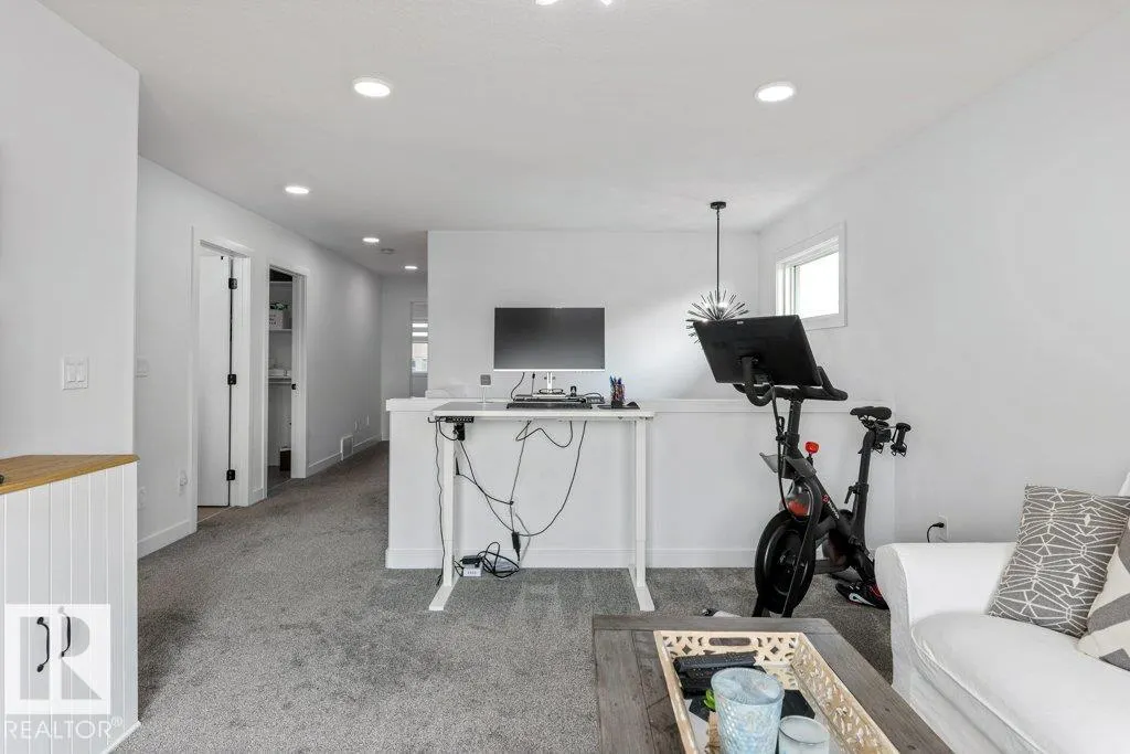15 ELKO Bend