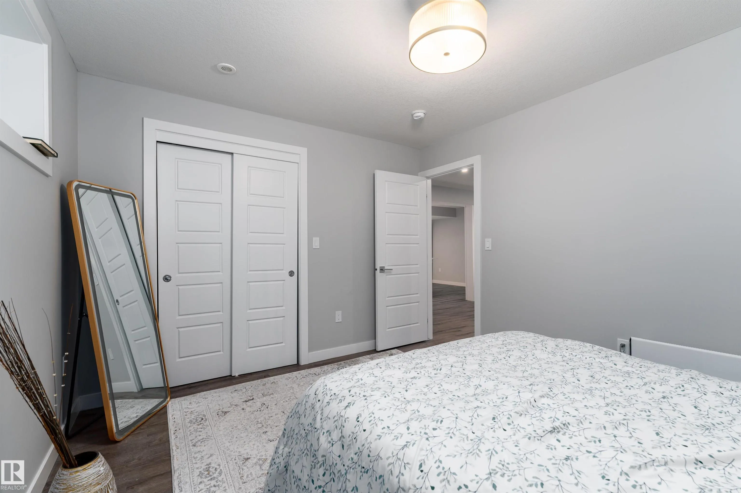 5804 KEEPING Court
