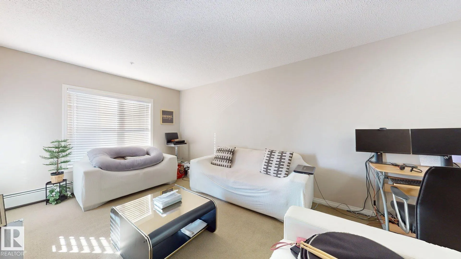 636 MCALLISTER Loop