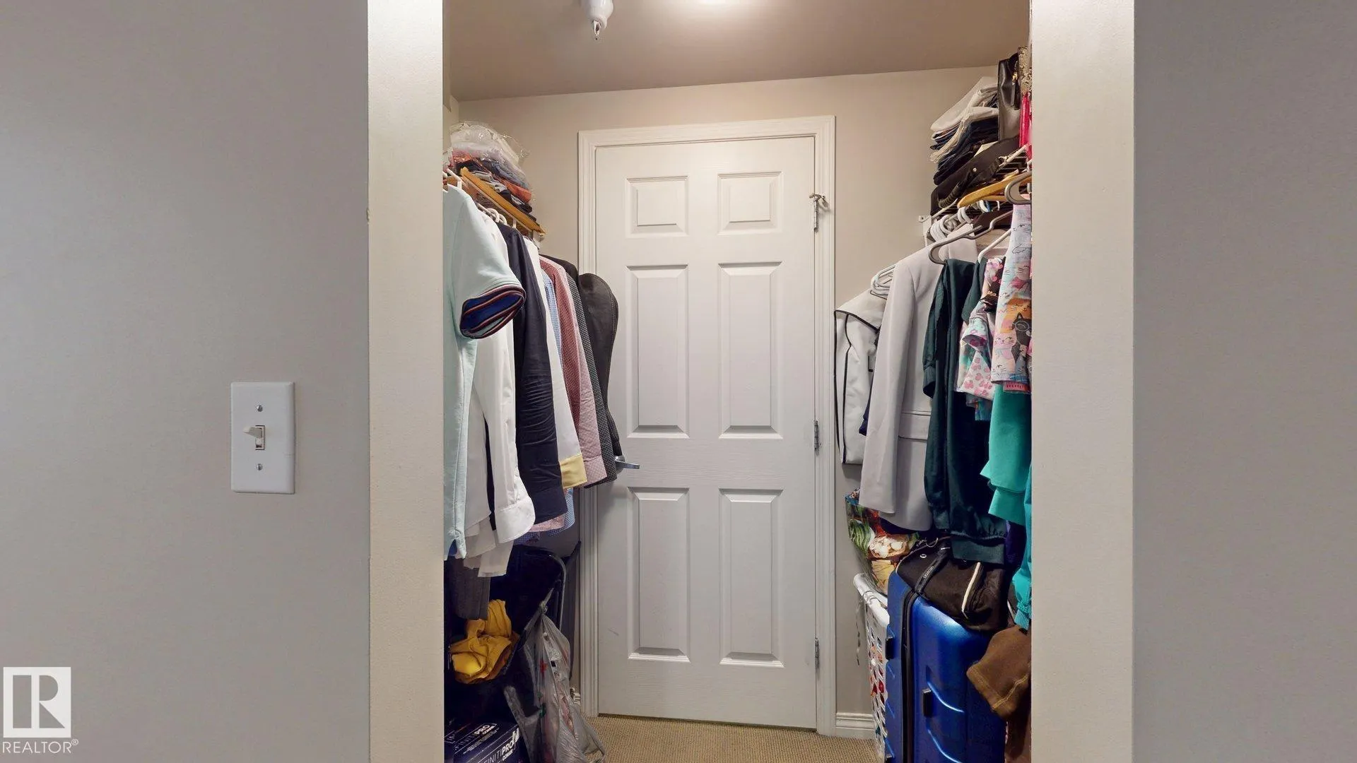 636 MCALLISTER Loop