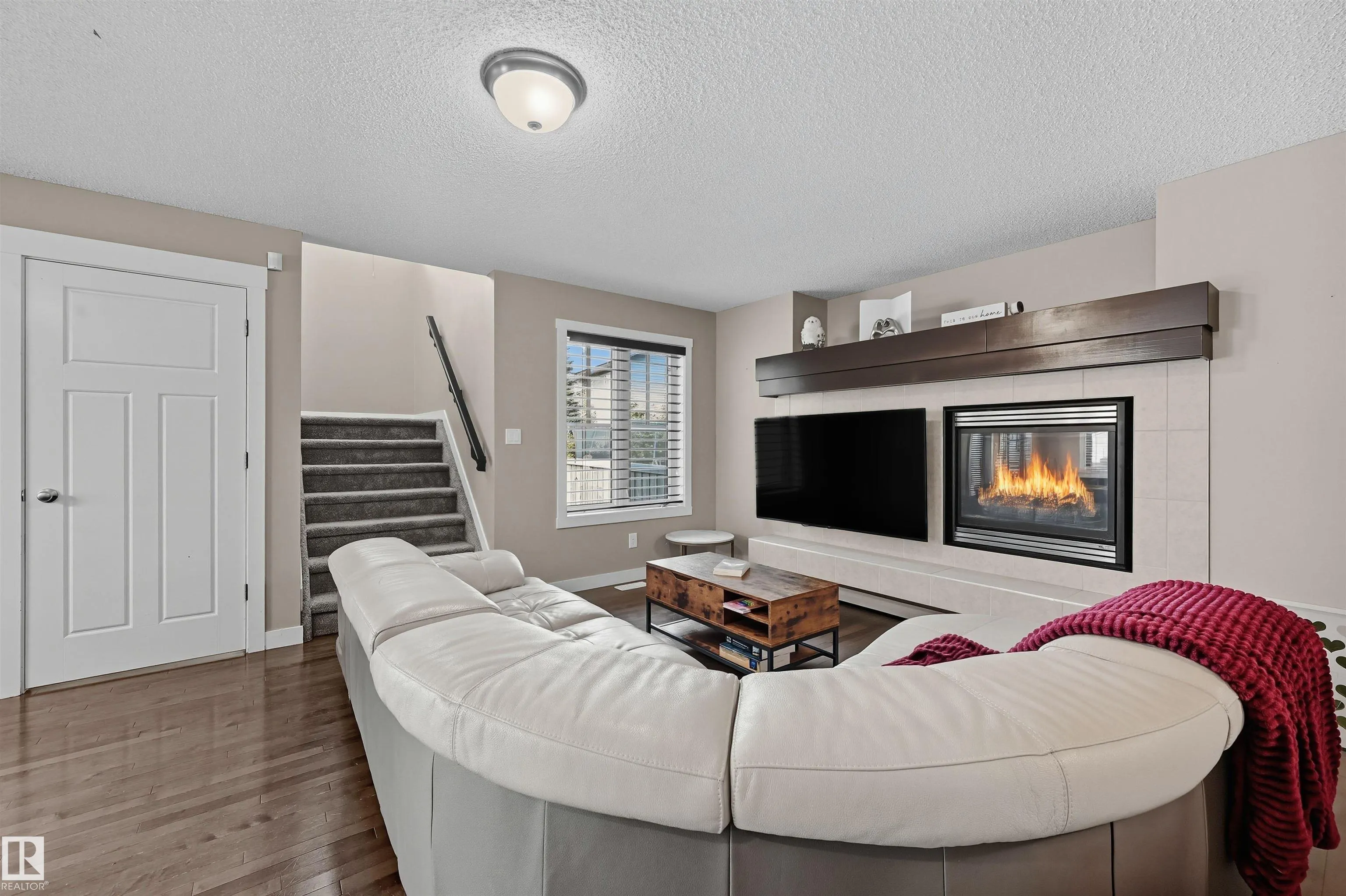 2608 ANDERSON Crescent