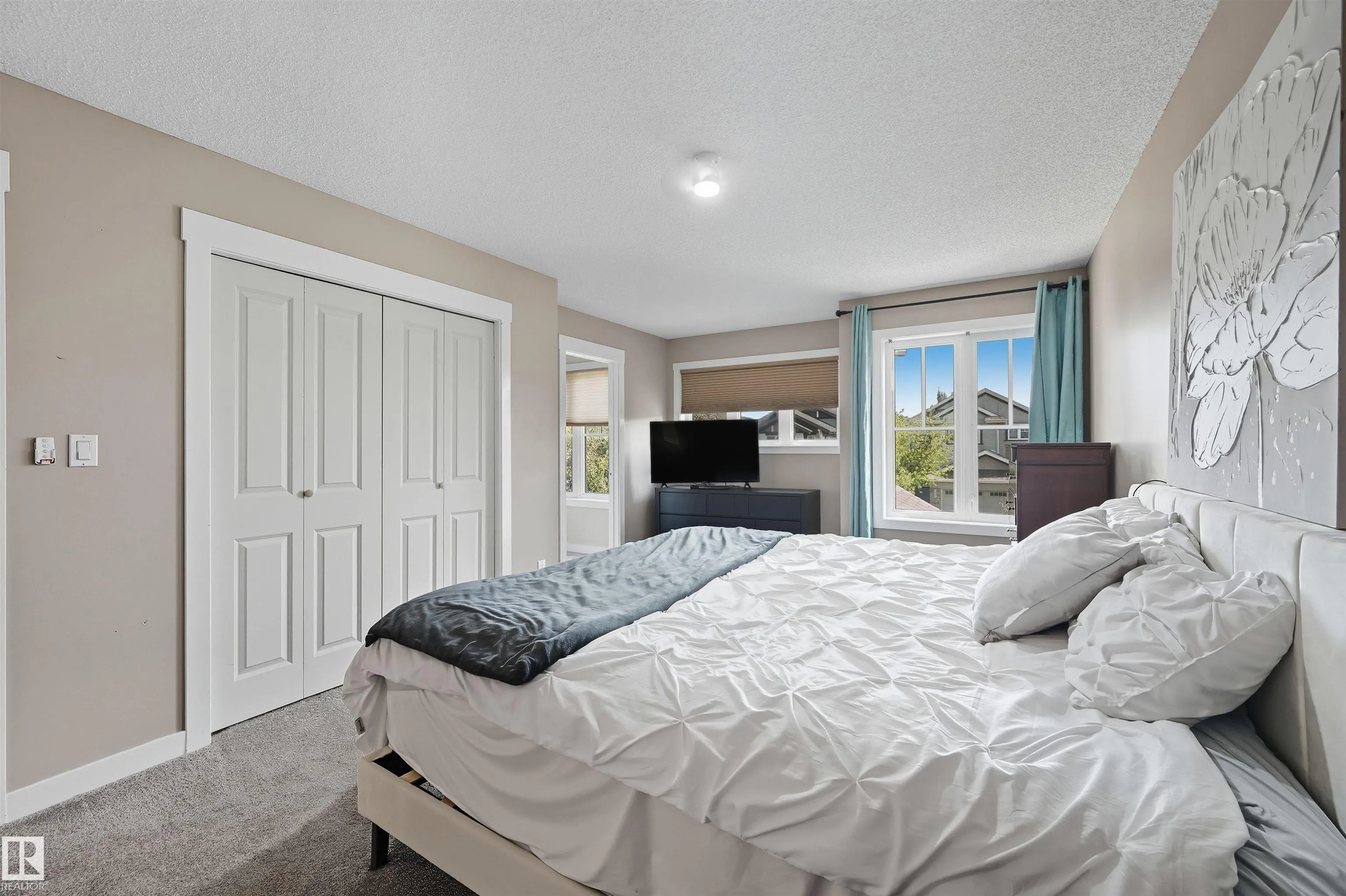 2608 ANDERSON Crescent