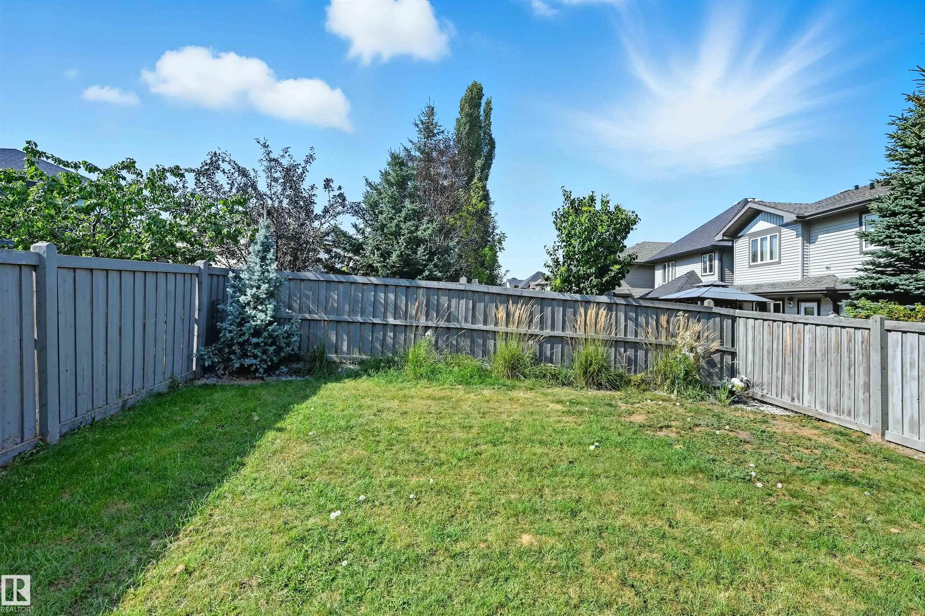 2608 ANDERSON Crescent