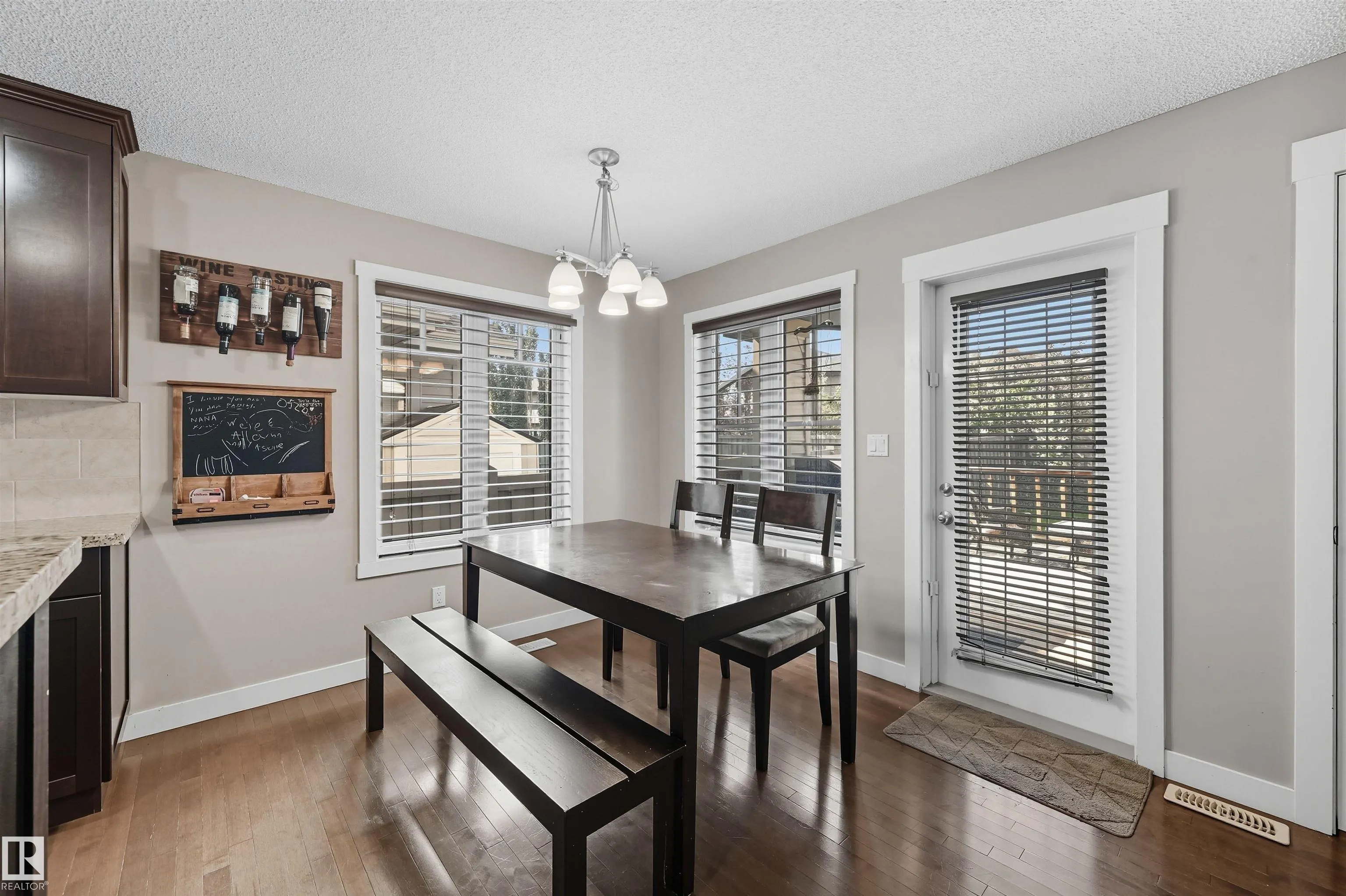 2608 ANDERSON Crescent
