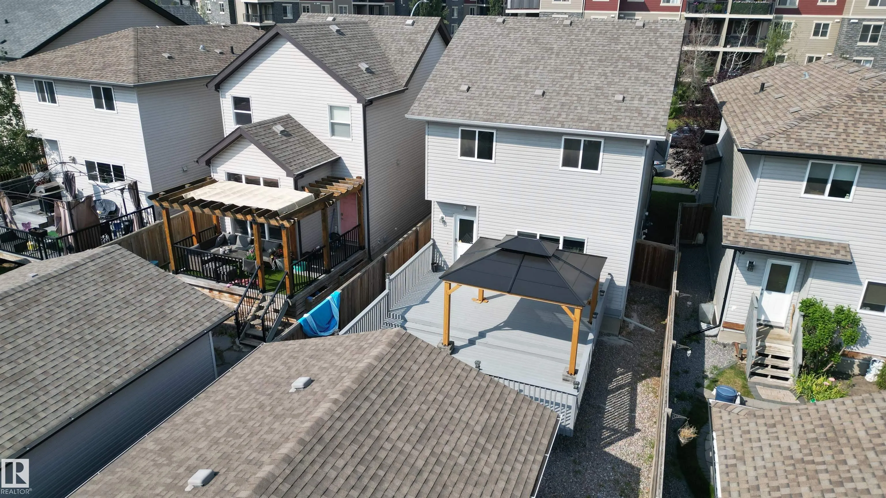 1075 MCCONACHIE Boulevard