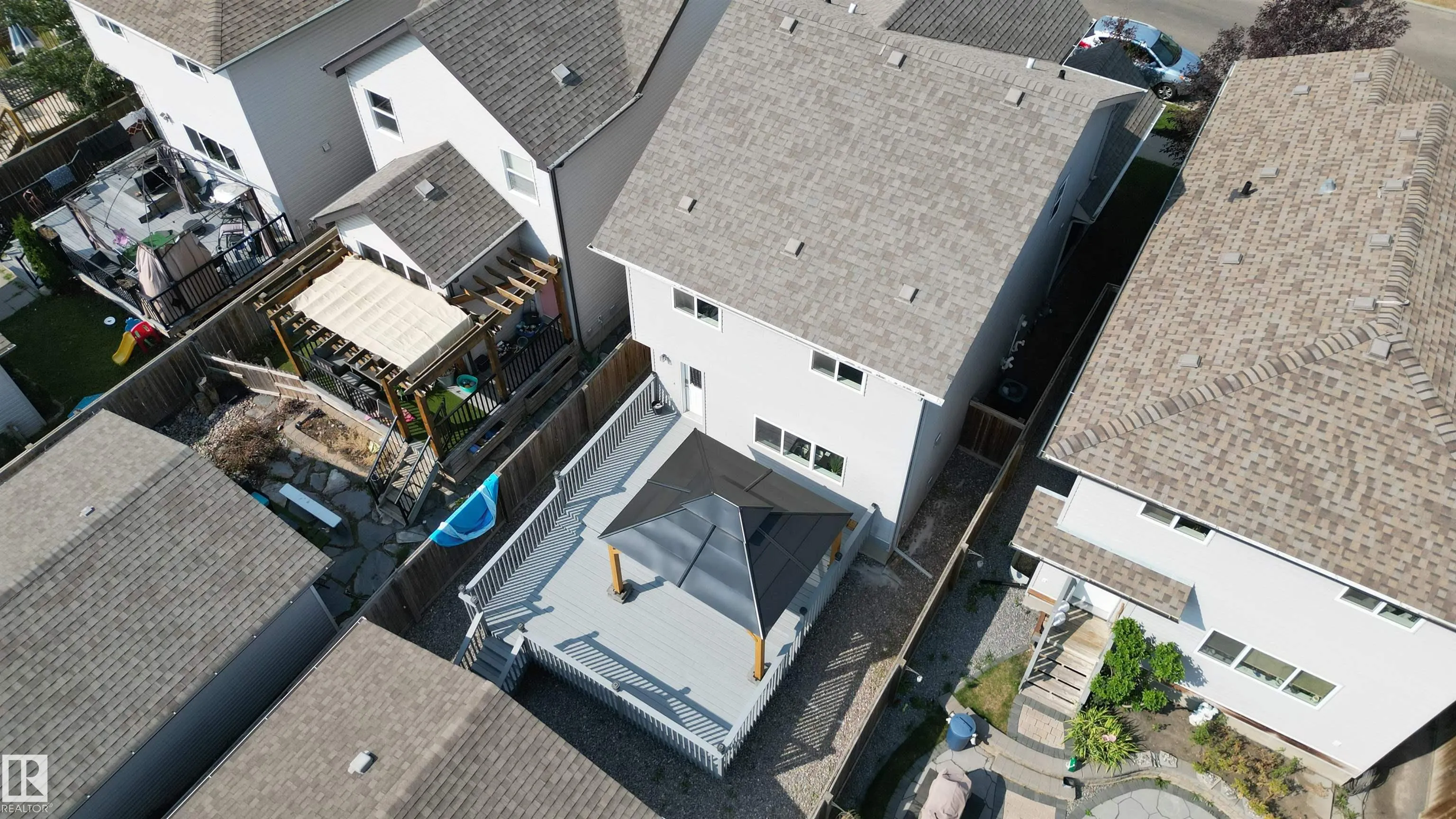 1075 MCCONACHIE Boulevard