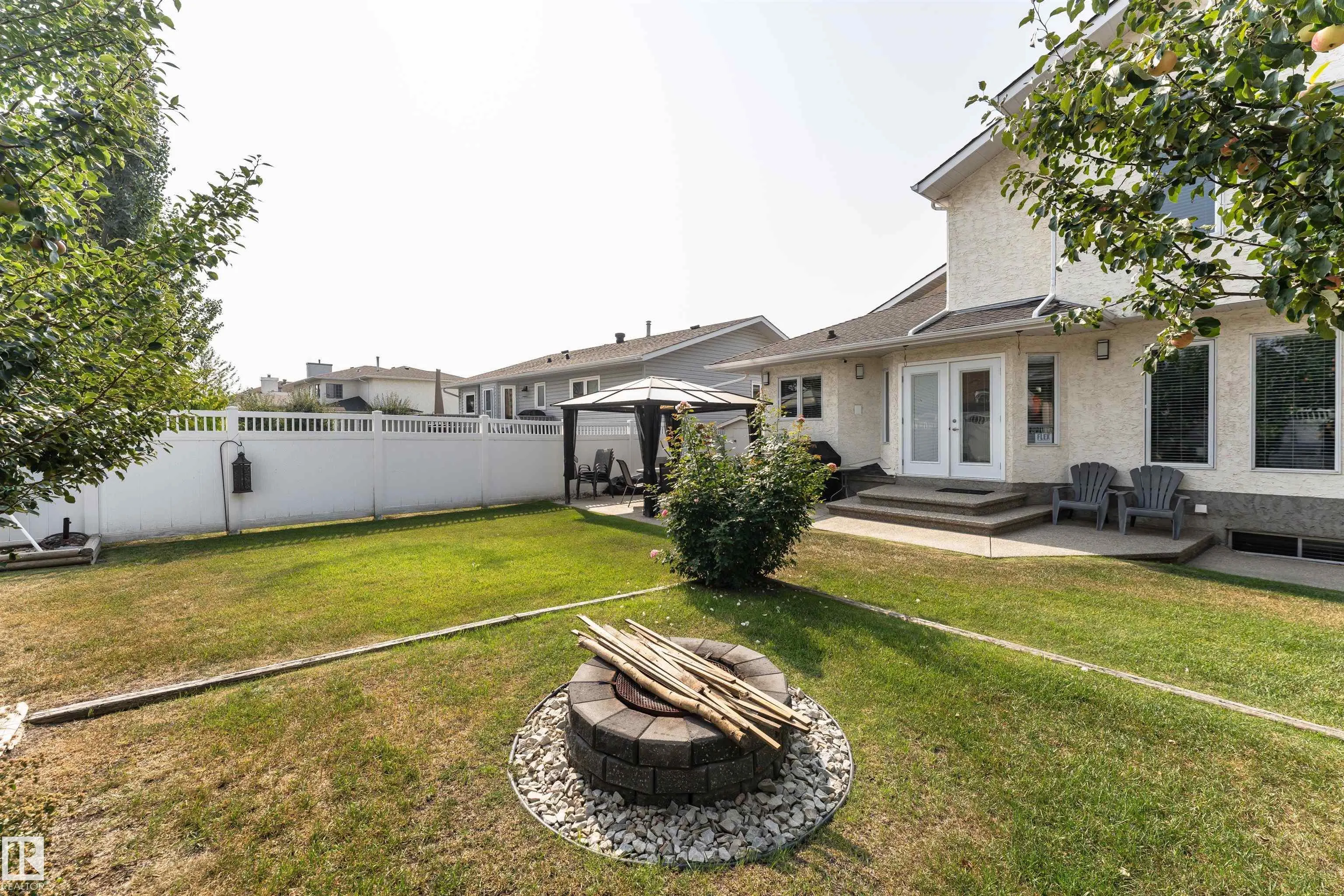 15707 72 Street