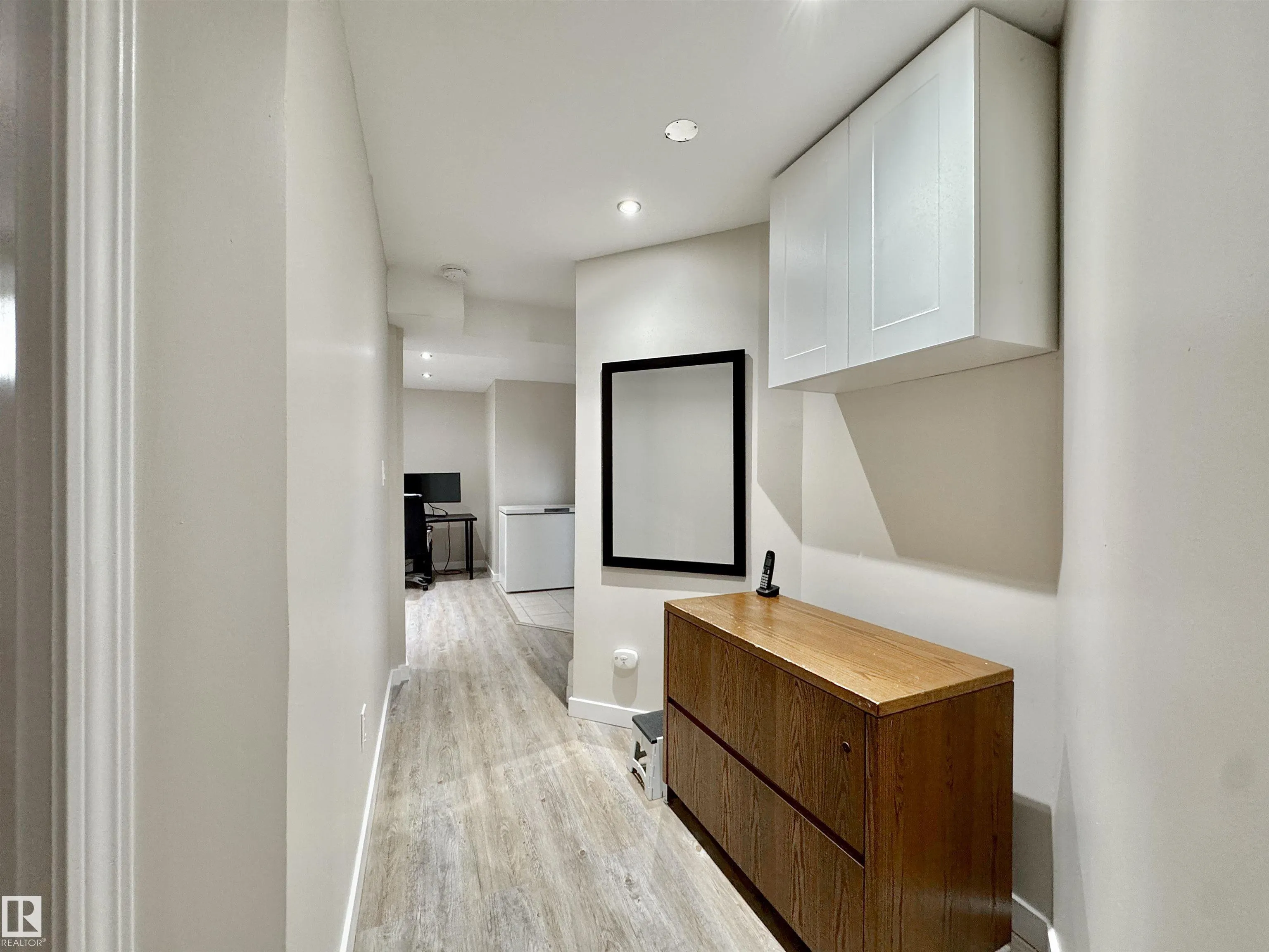 16112 43 Street