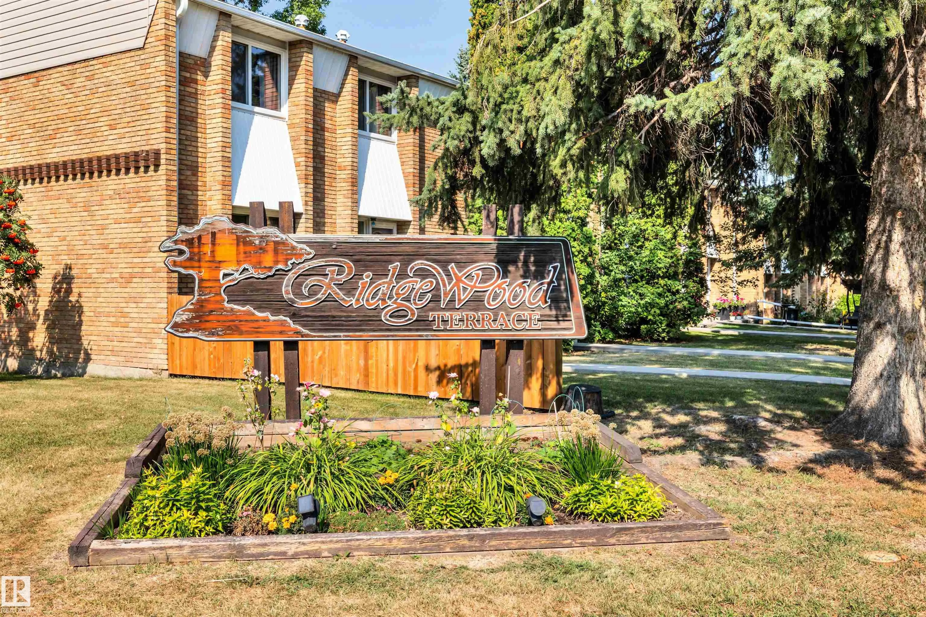 115 RIDGEWOOD Terrace