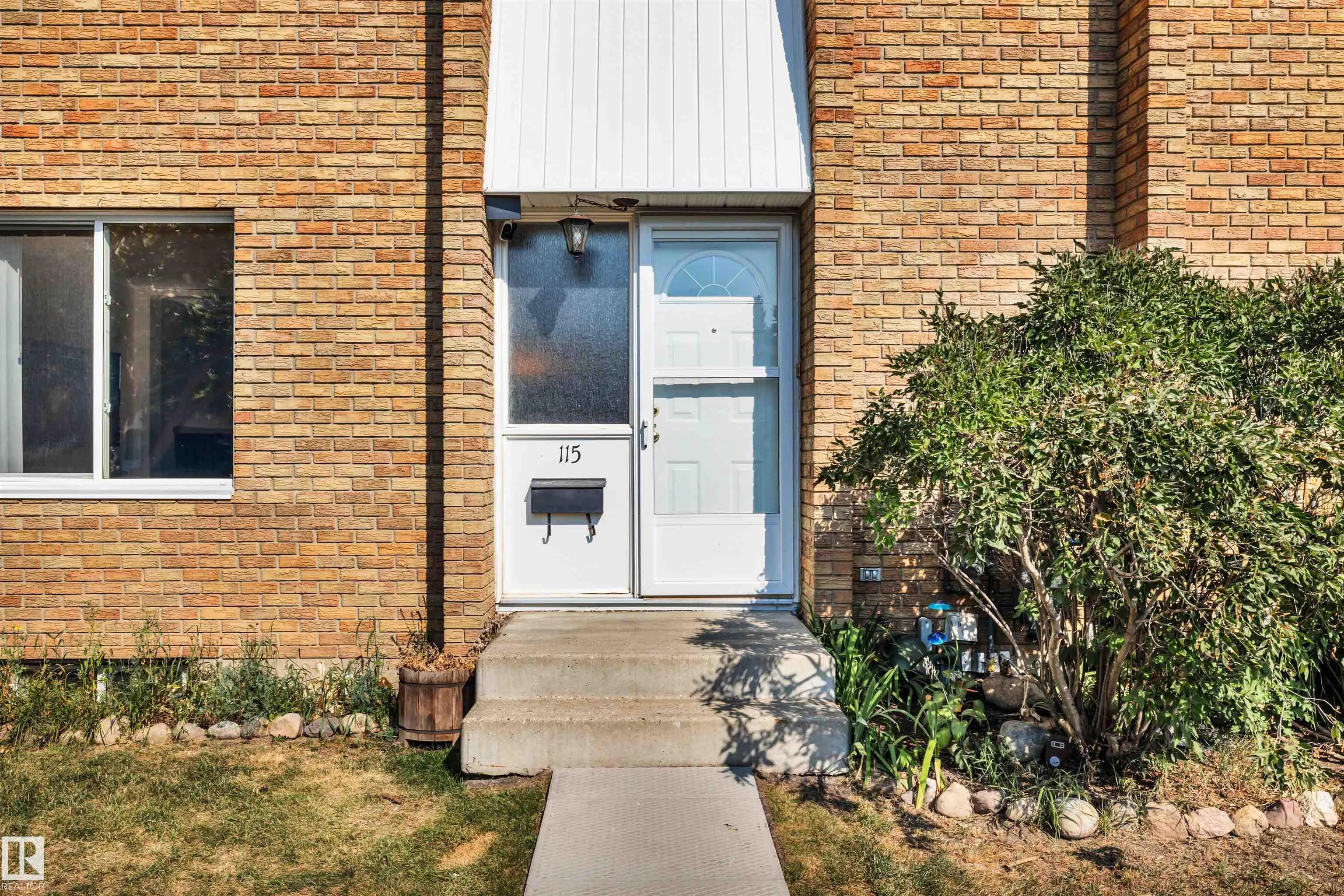 115 RIDGEWOOD Terrace