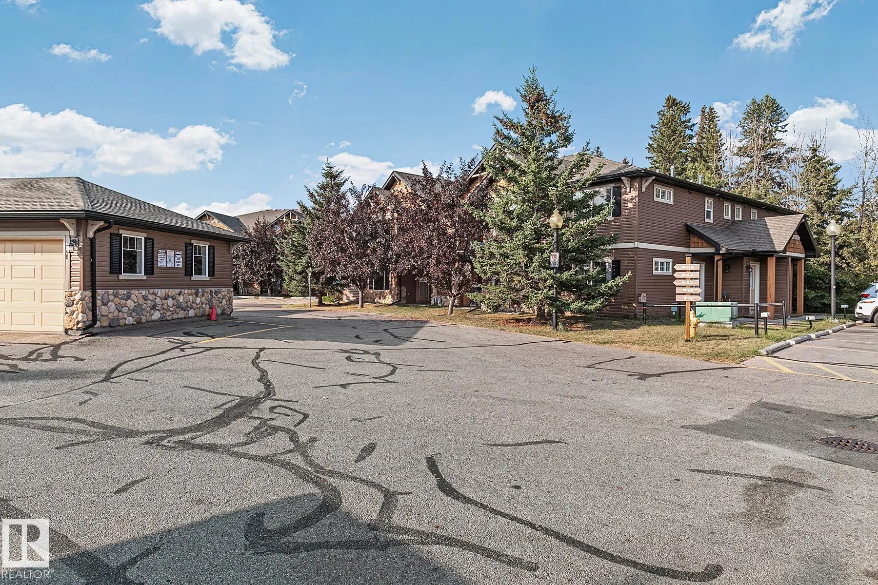 671 SILVER BERRY Road