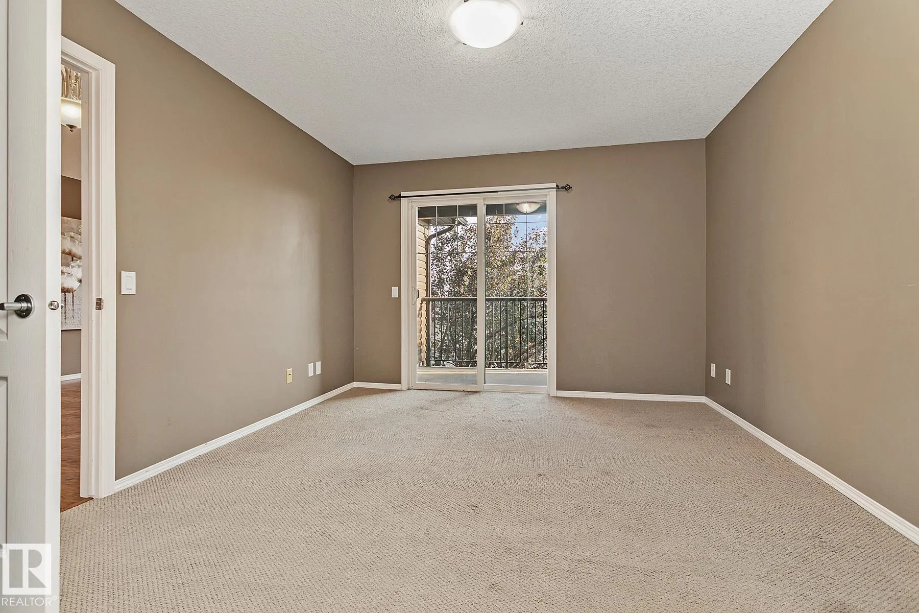 671 SILVER BERRY Road