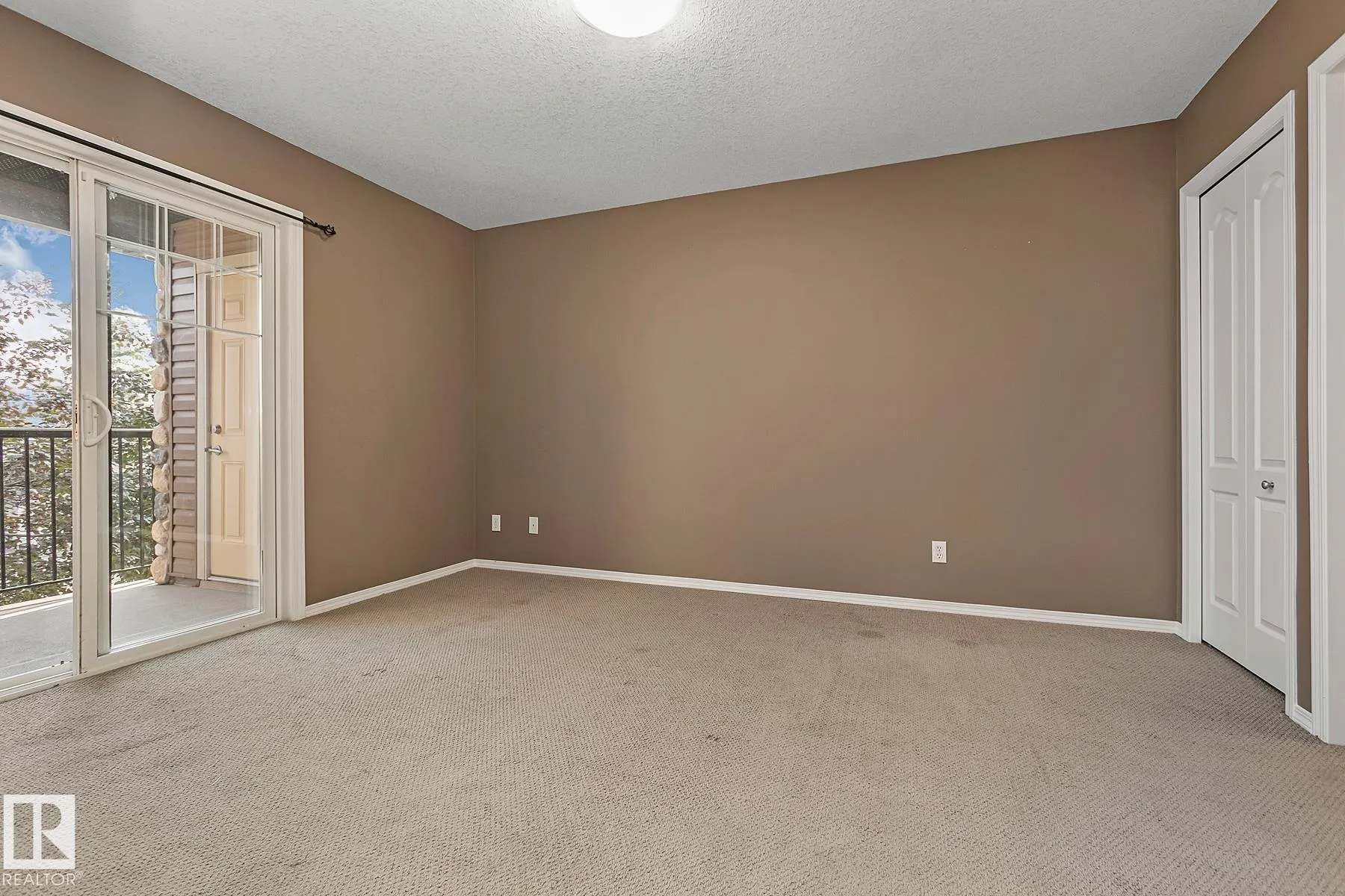 671 SILVER BERRY Road