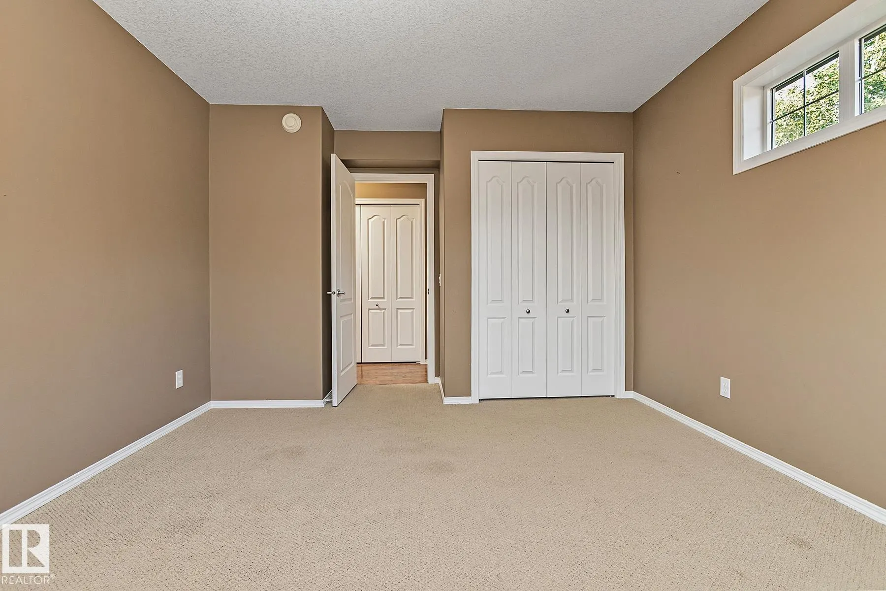671 SILVER BERRY Road