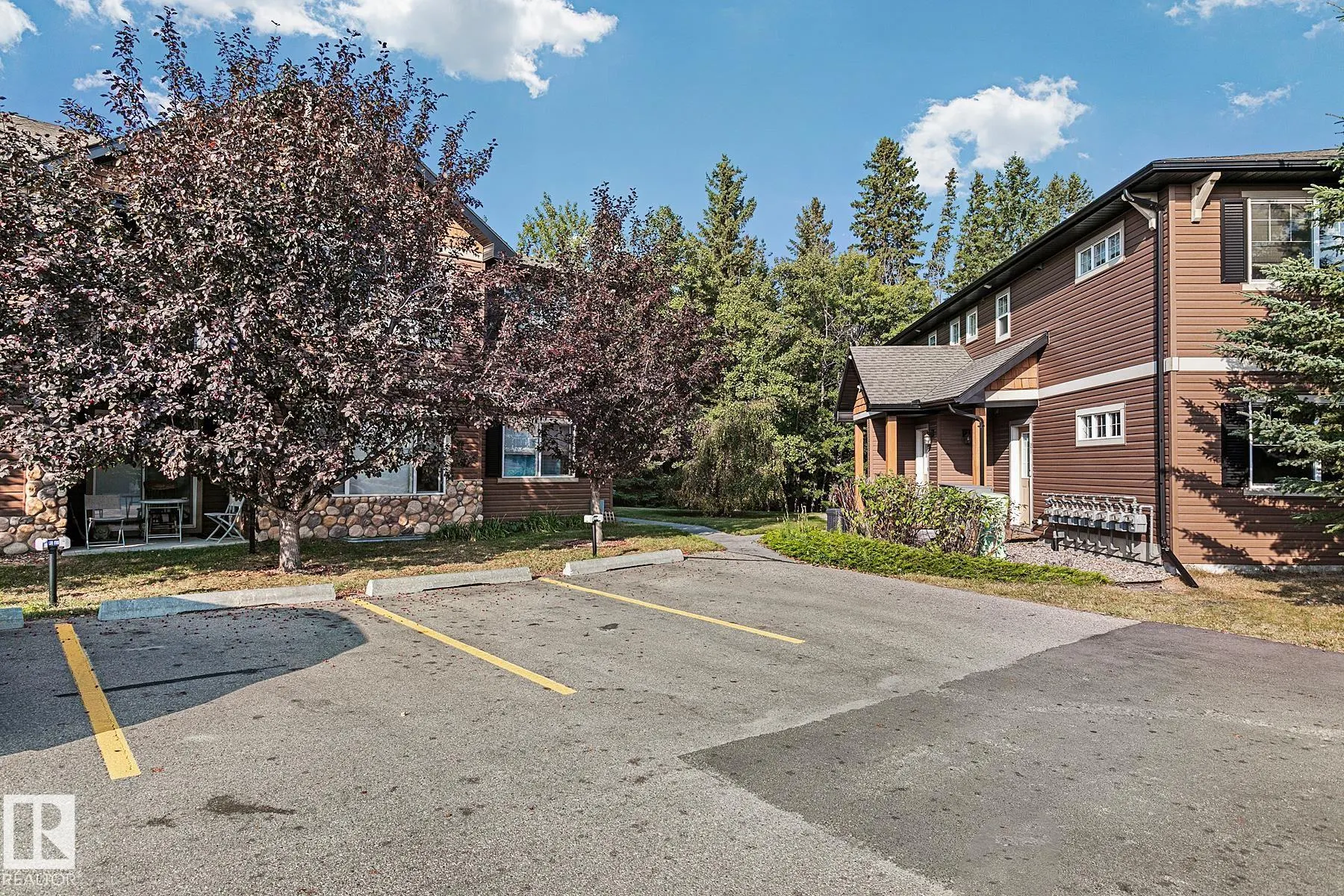 671 SILVER BERRY Road