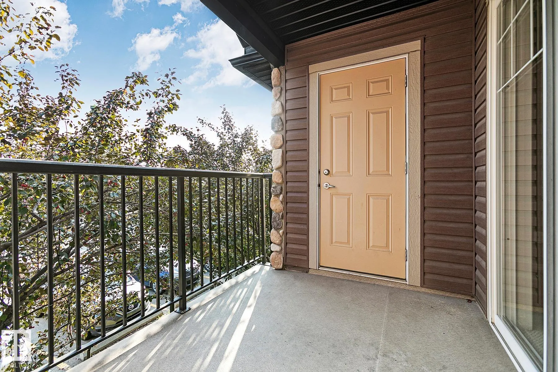 671 SILVER BERRY Road