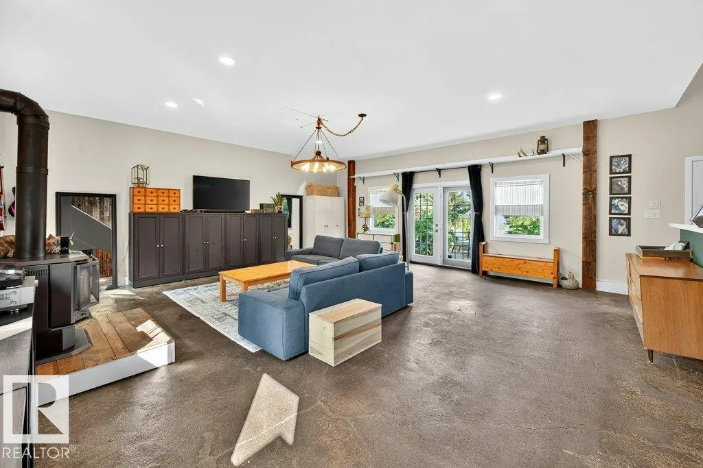 12-50105 Range Road 201