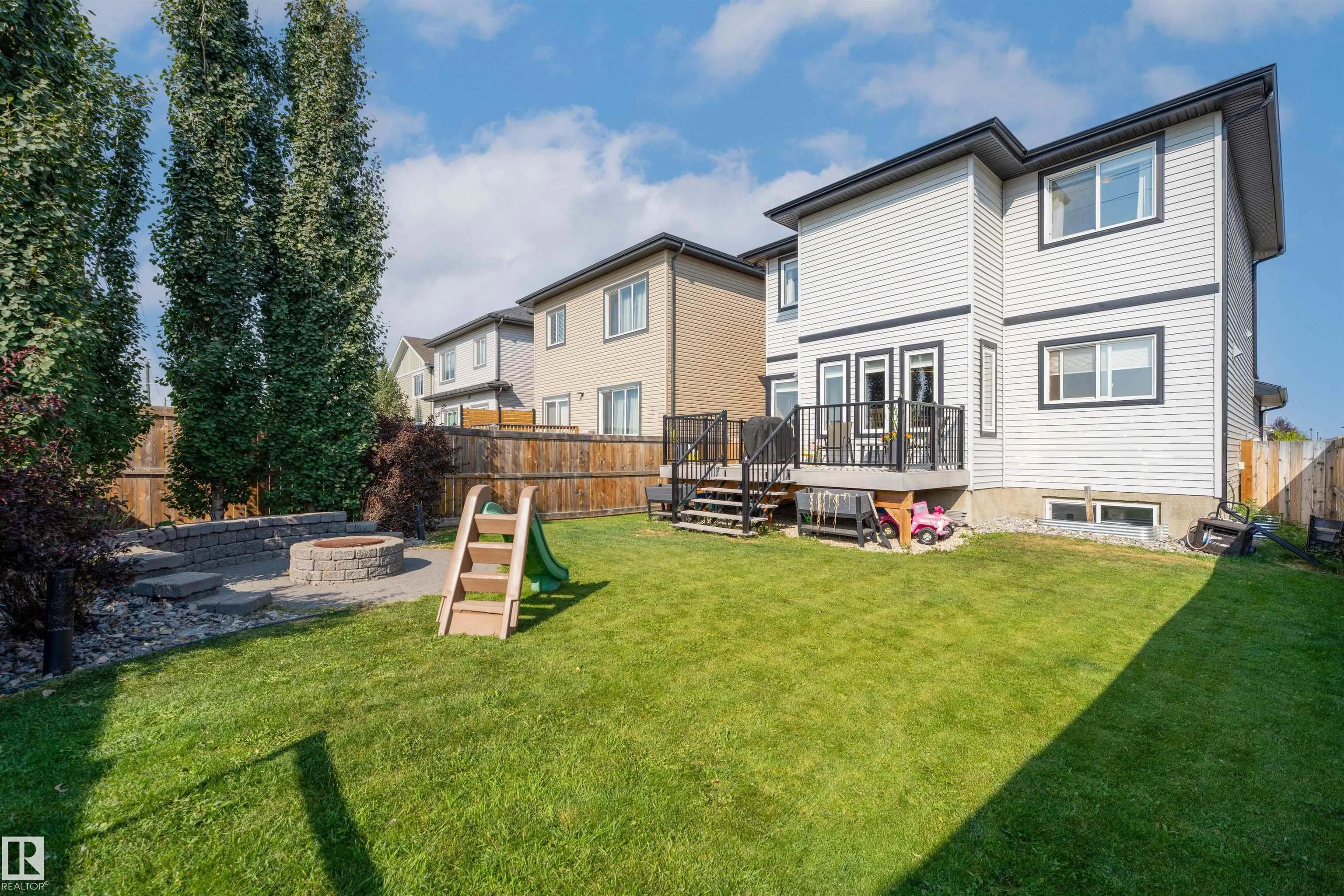45 SANDALWOOD Place