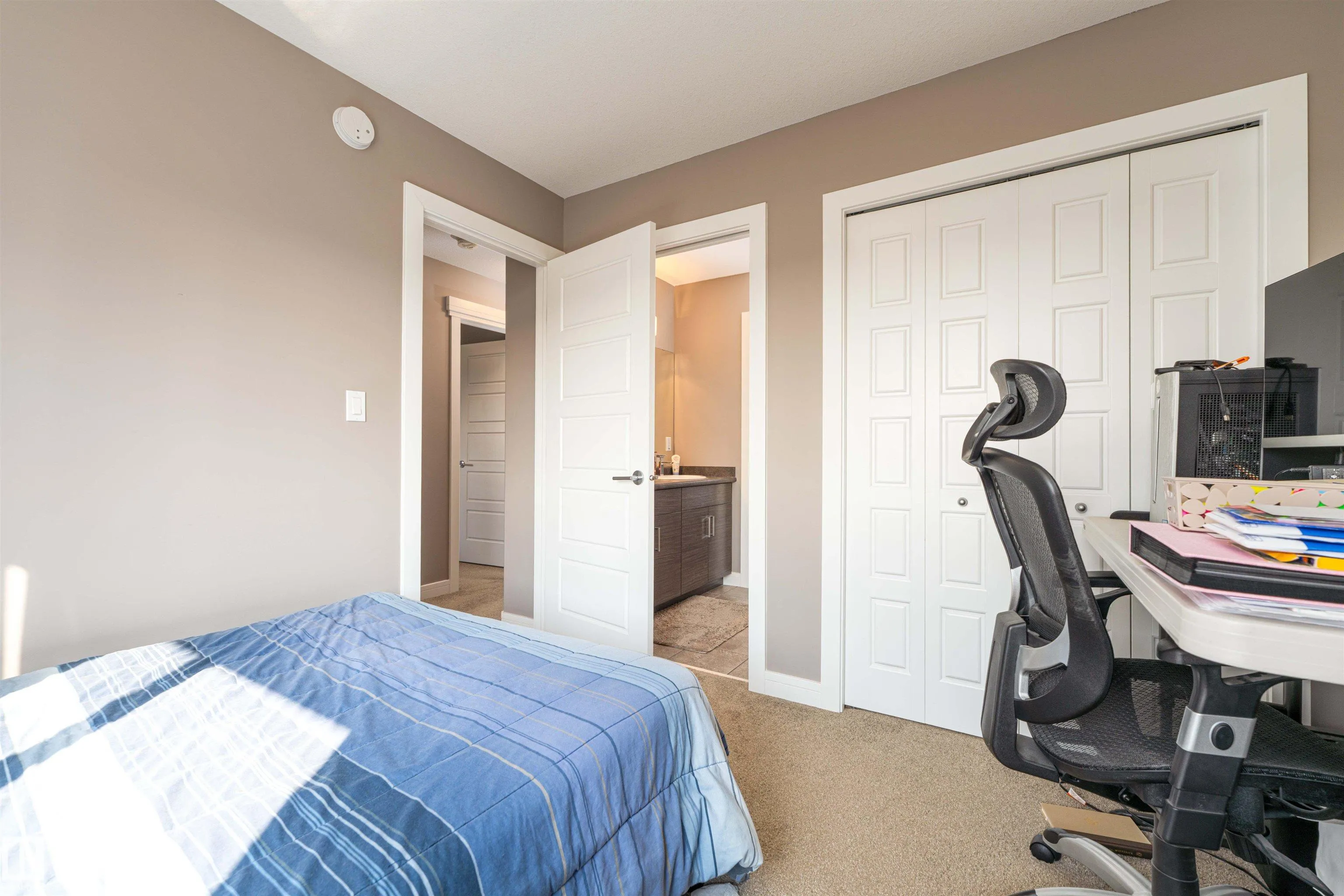 45 SANDALWOOD Place