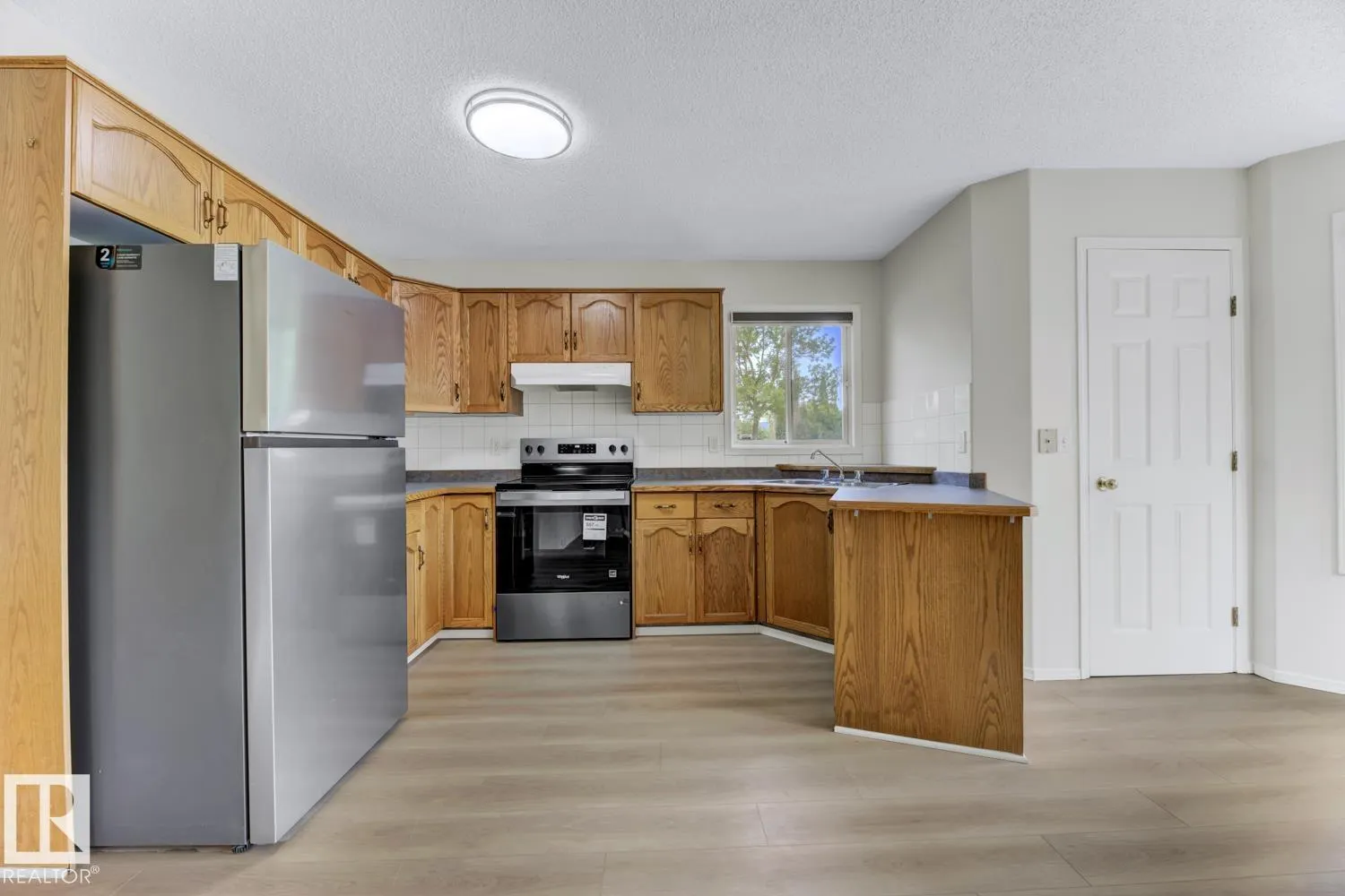 1187 POTTER GREENS Drive