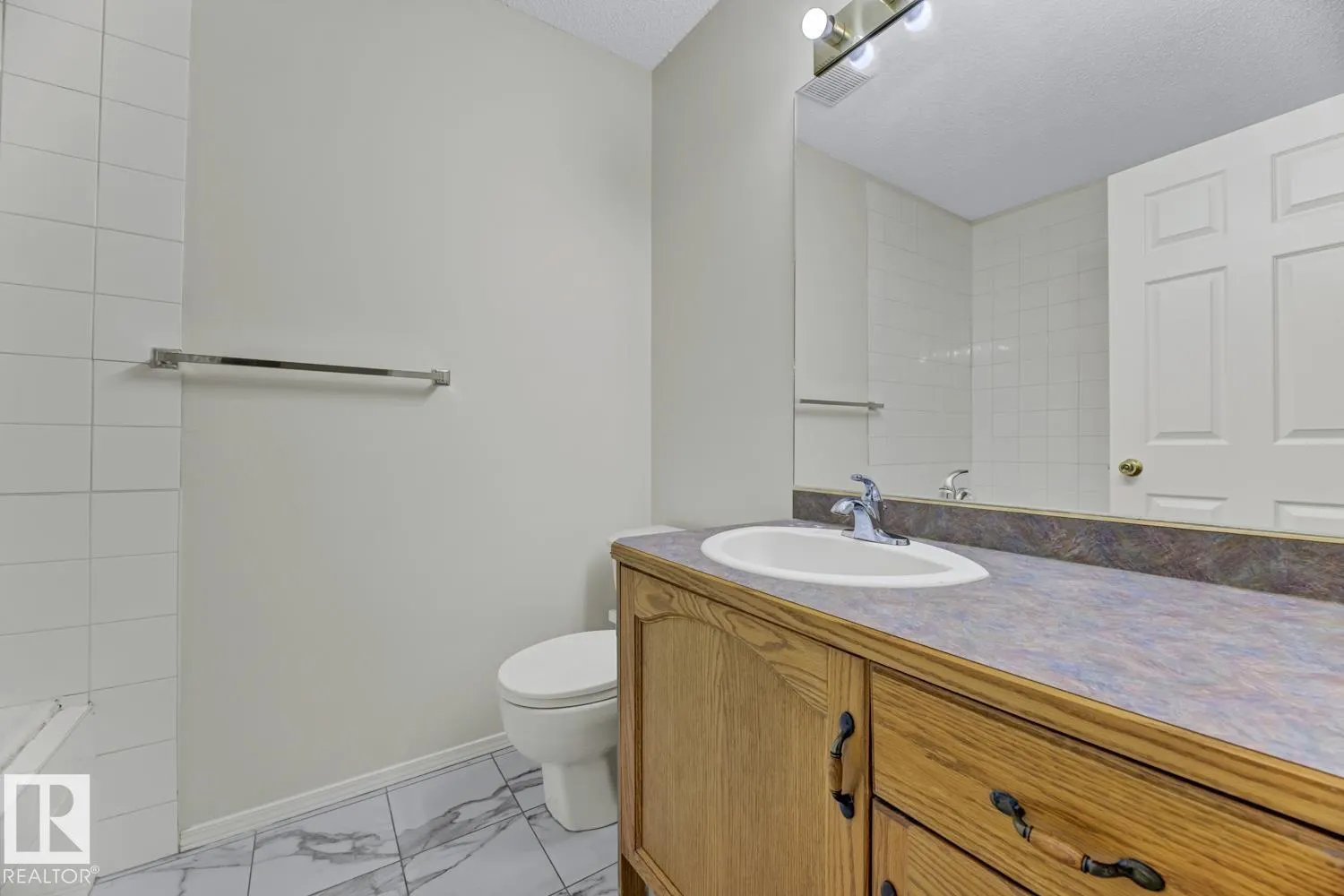 1187 POTTER GREENS Drive