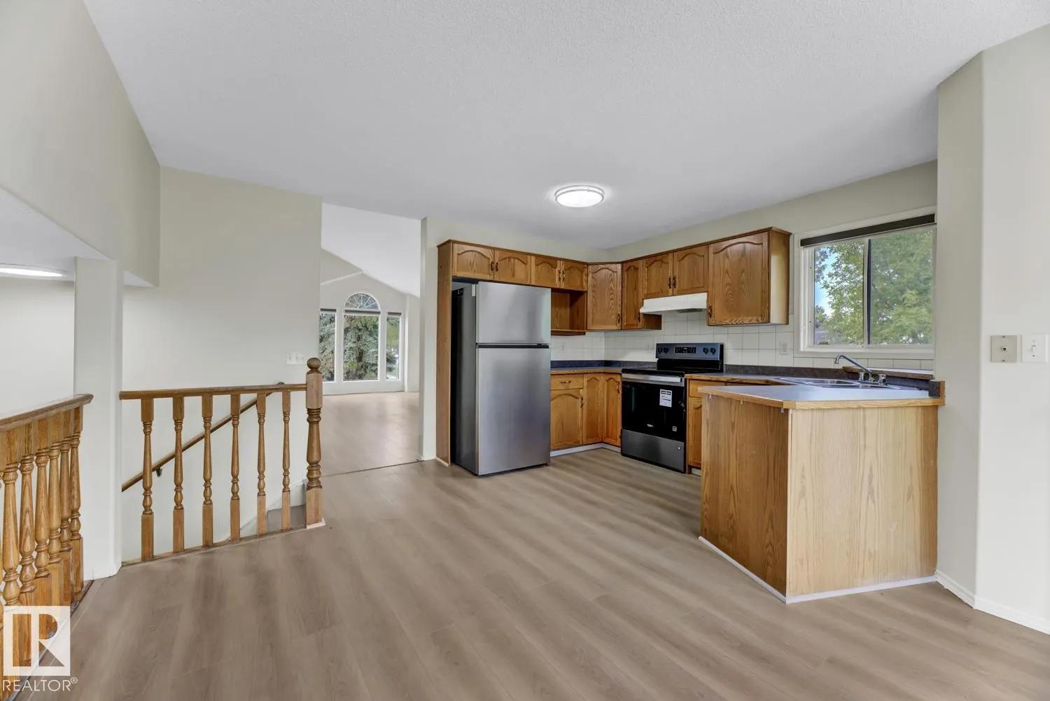 1187 POTTER GREENS Drive