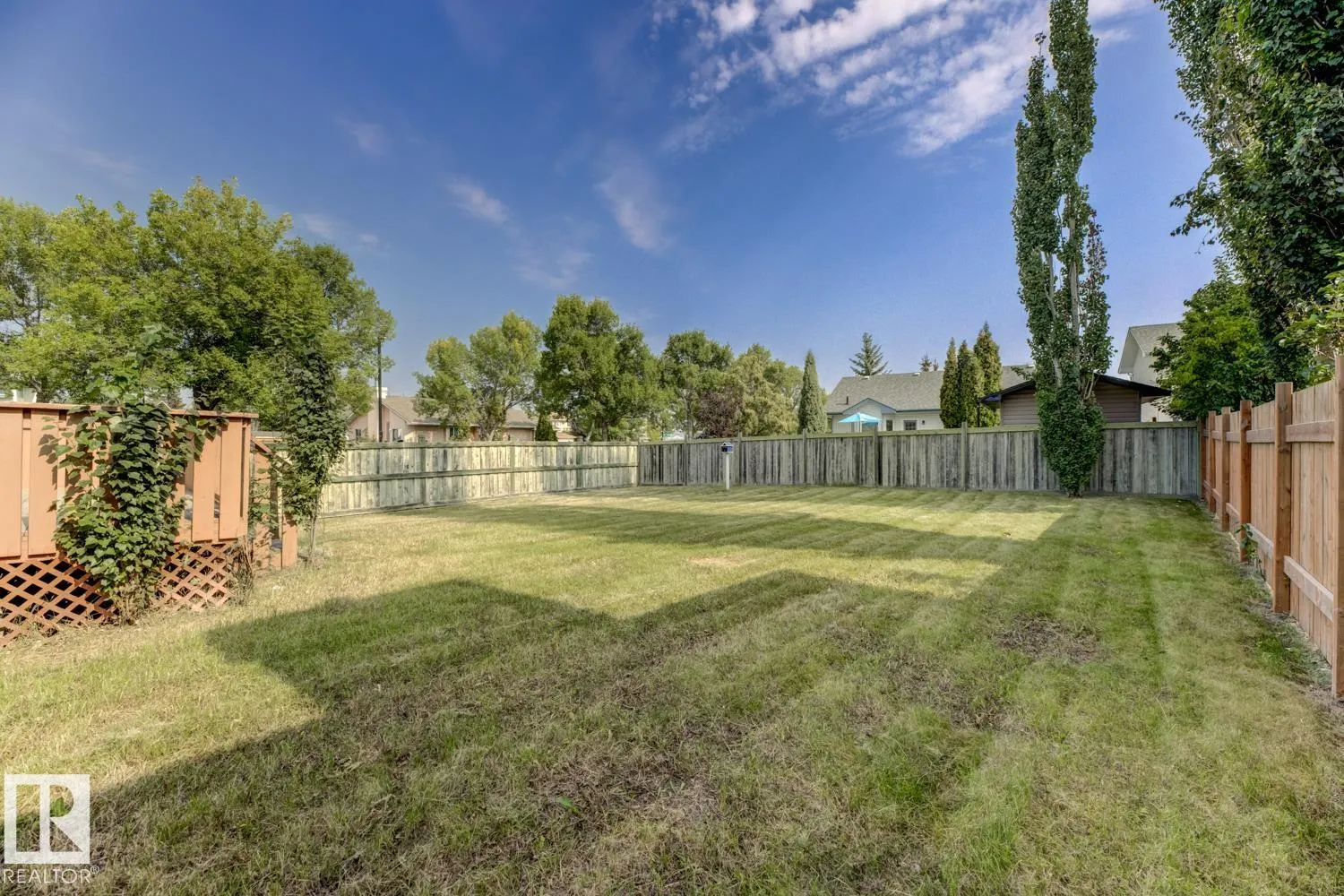 1187 POTTER GREENS Drive