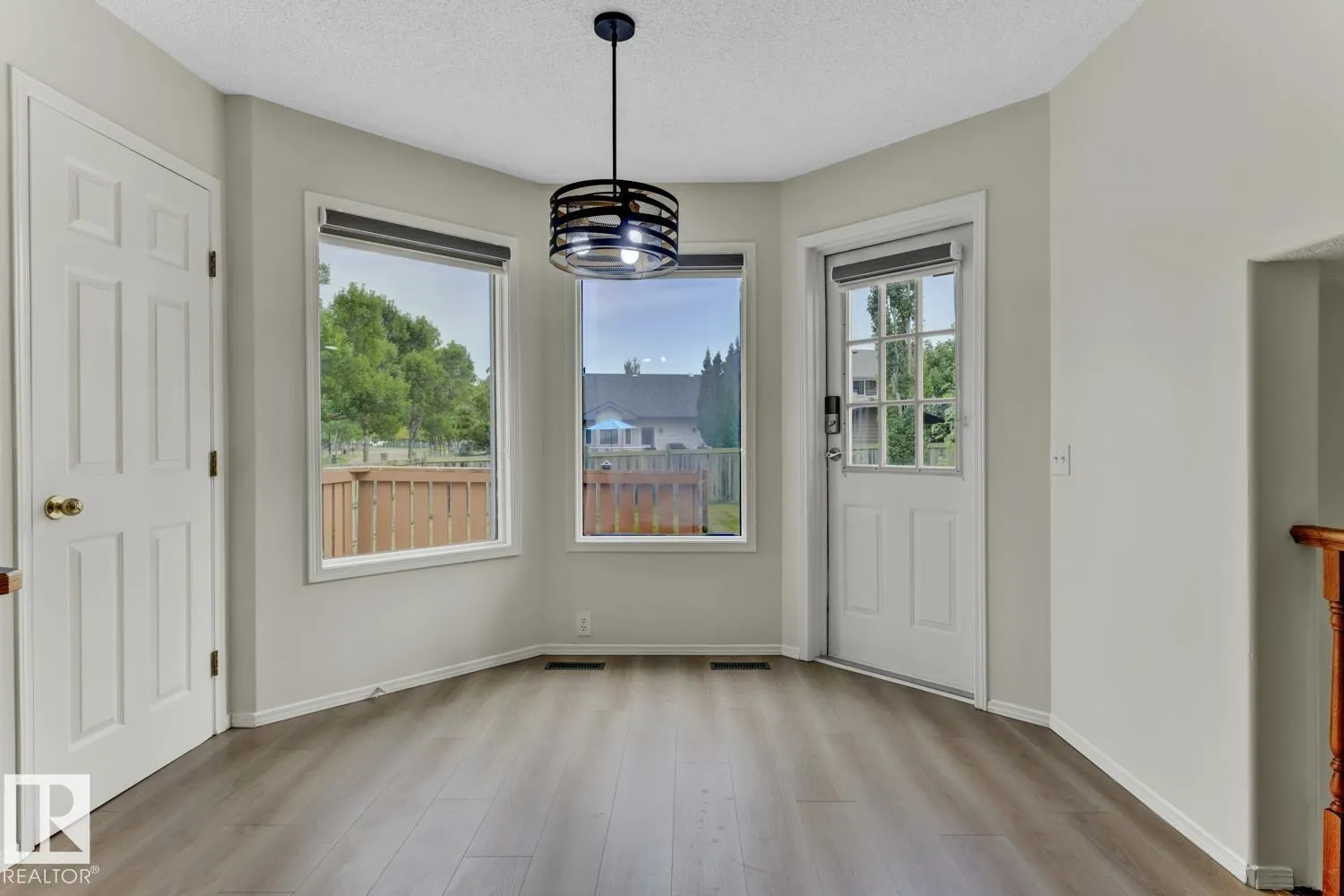1187 POTTER GREENS Drive