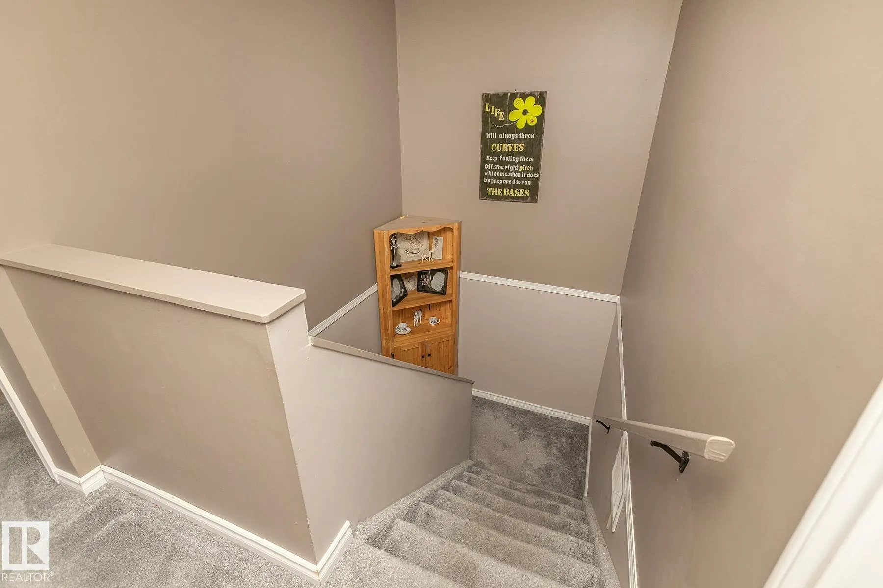 125 WOODBOROUGH Way