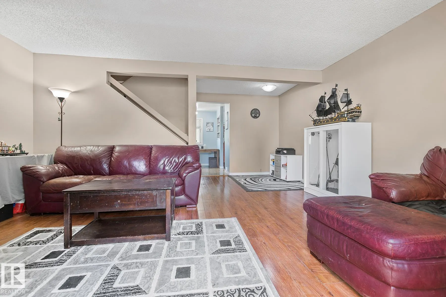125 WOODBOROUGH Way