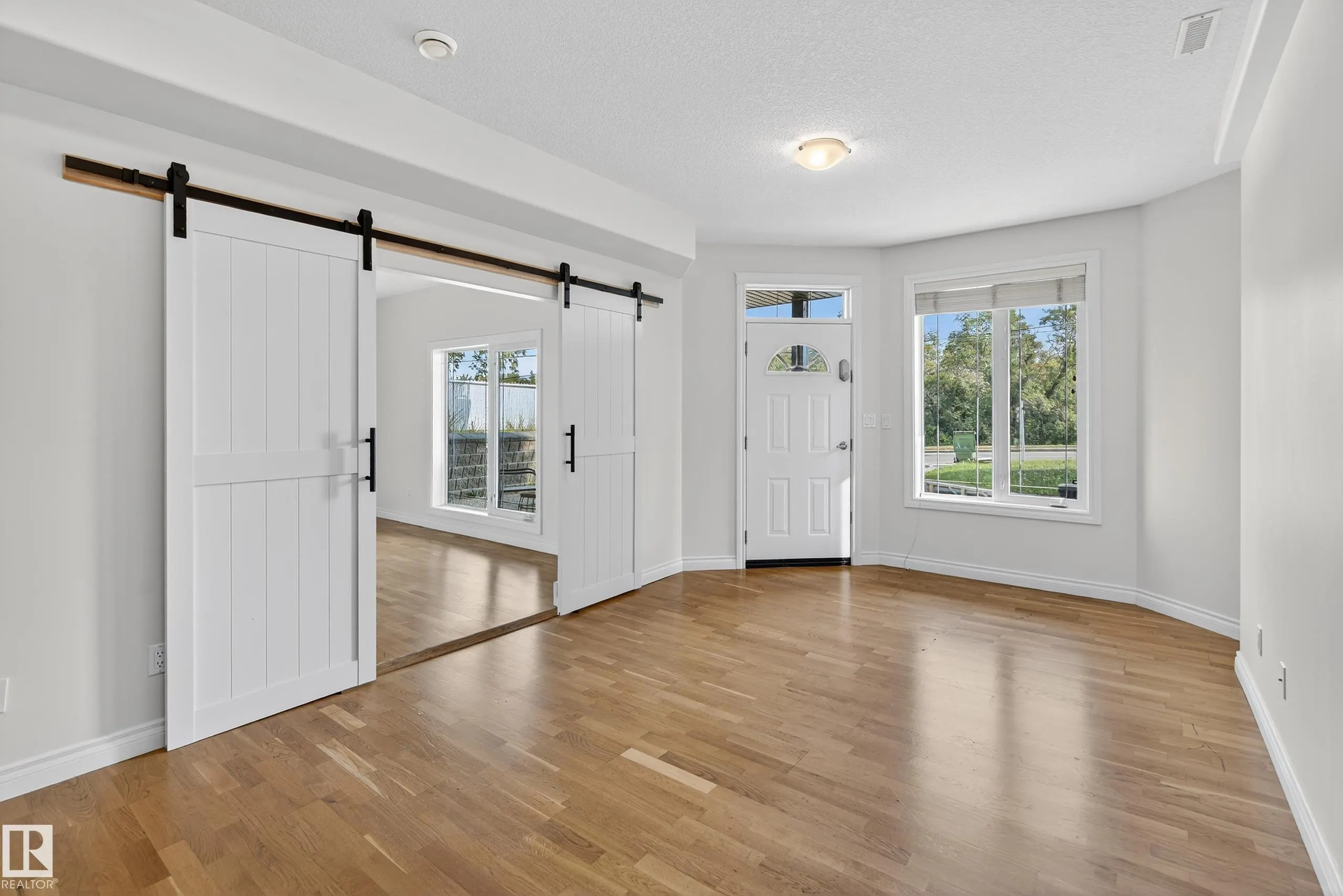 19 Mission Avenue