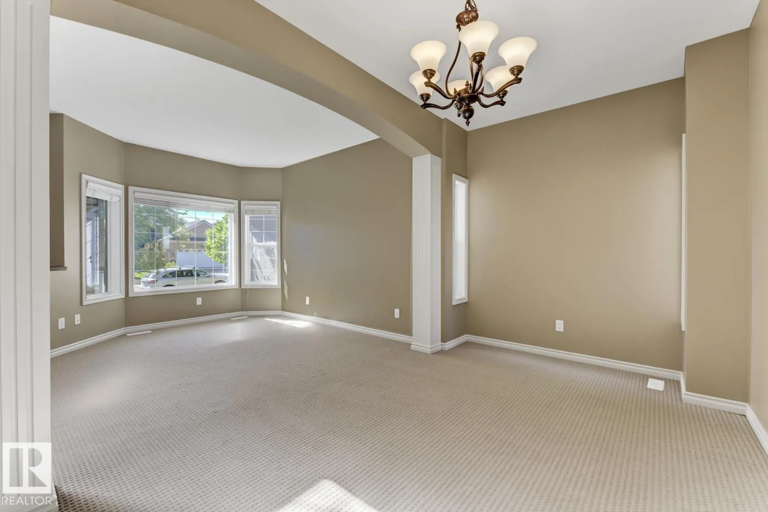 3105 TREDGER Place