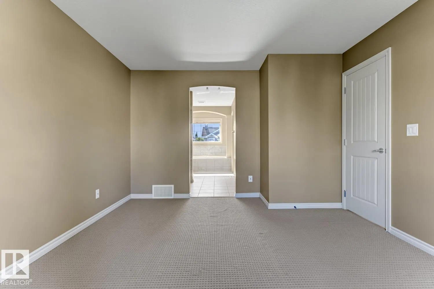 3105 TREDGER Place