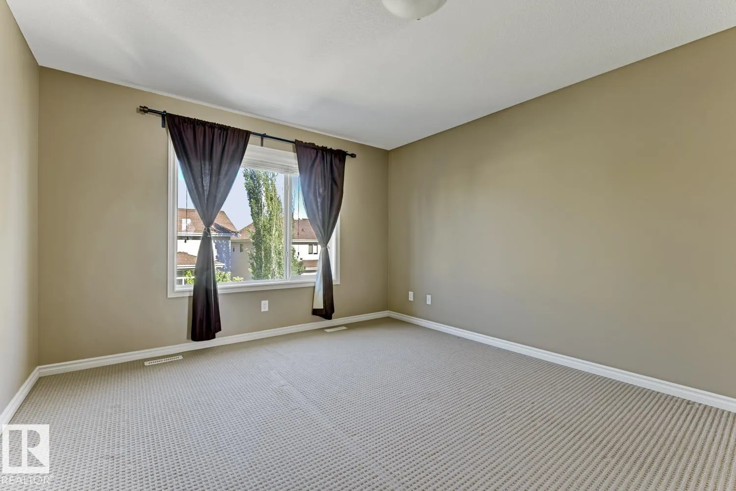 3105 TREDGER Place