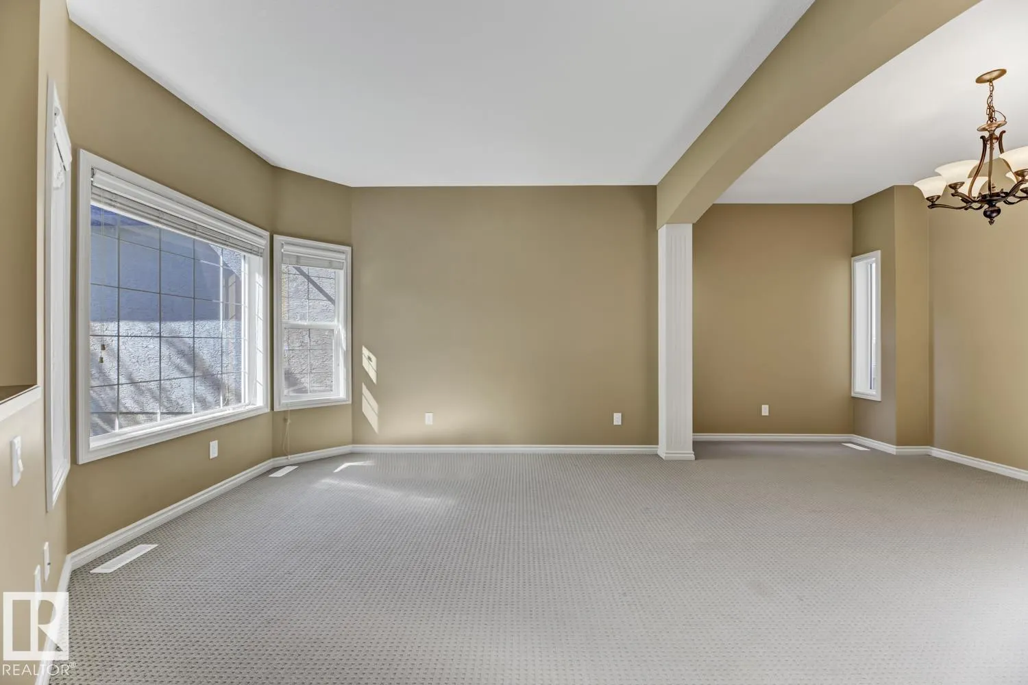 3105 TREDGER Place