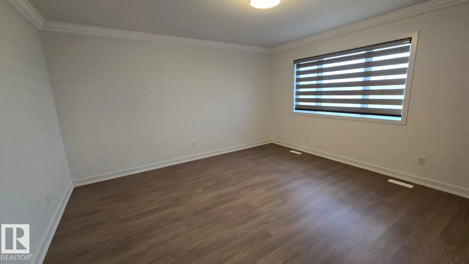 42 TILIA Place