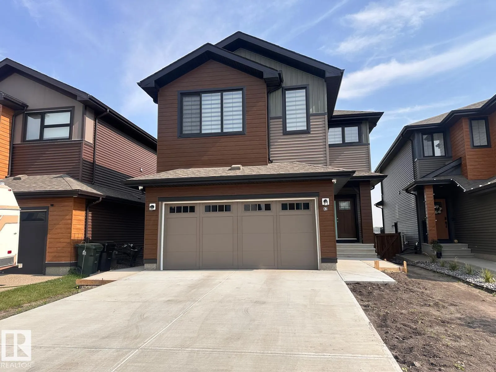 42 TILIA Place