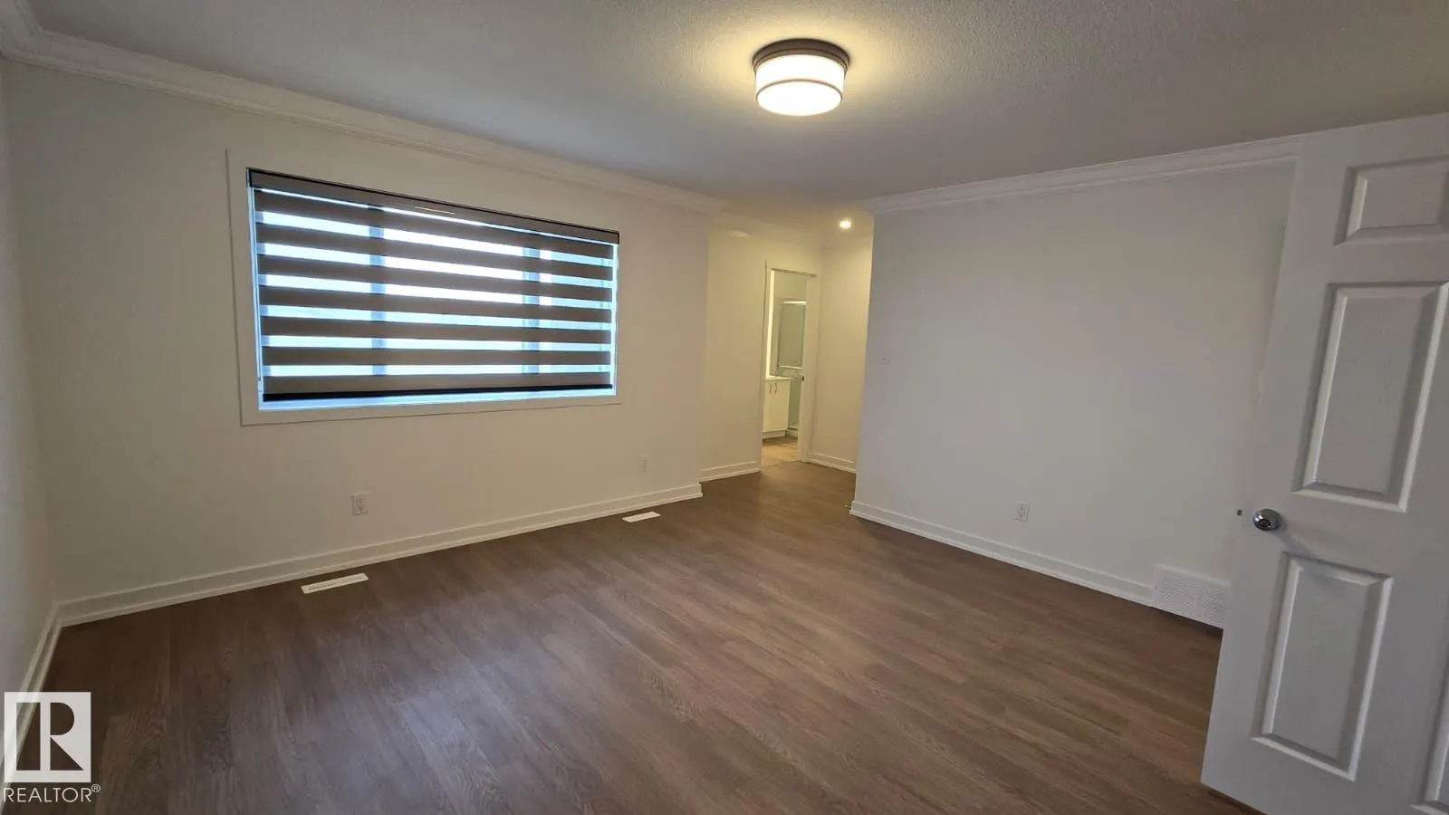 42 TILIA Place