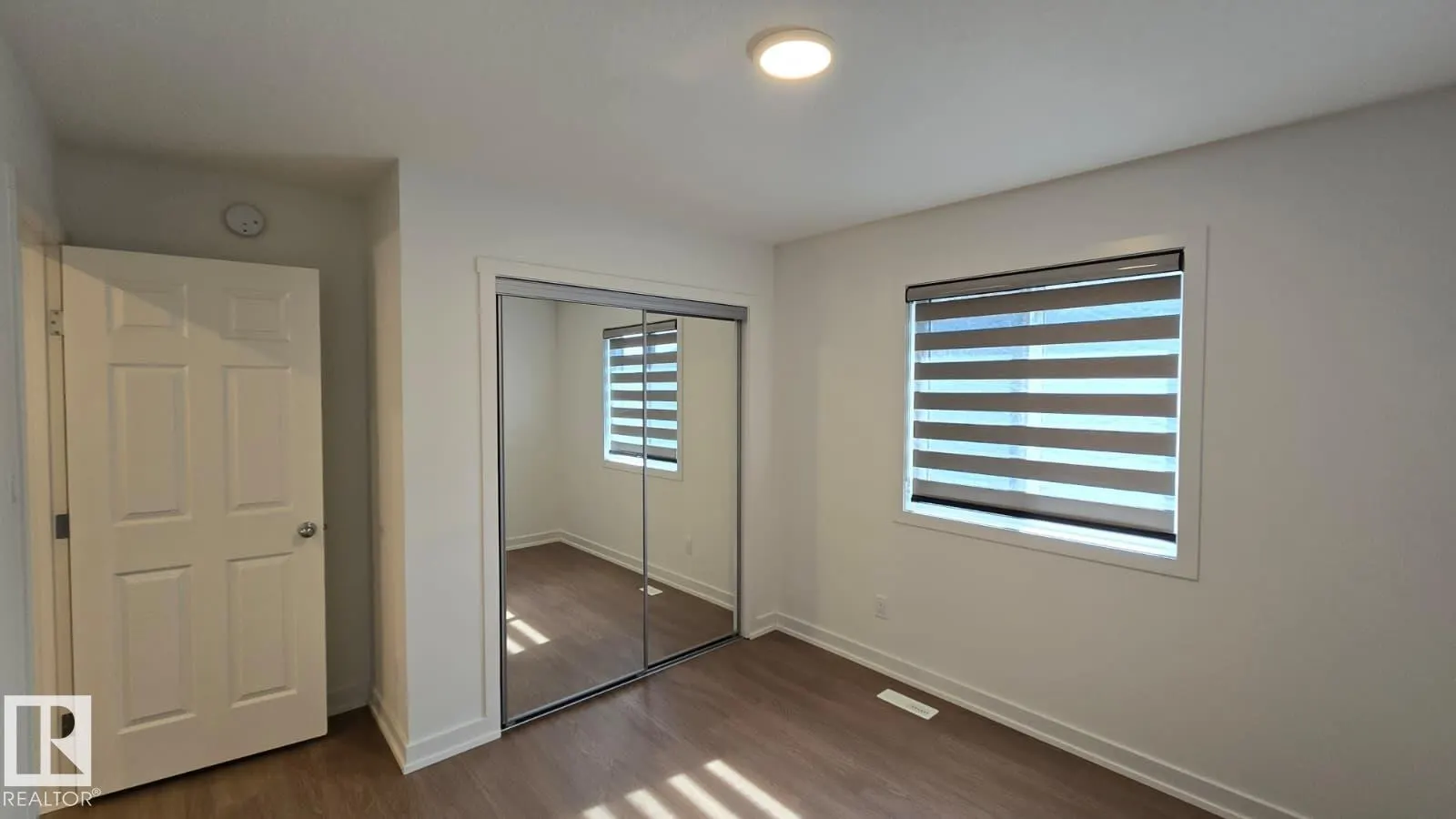 42 TILIA Place