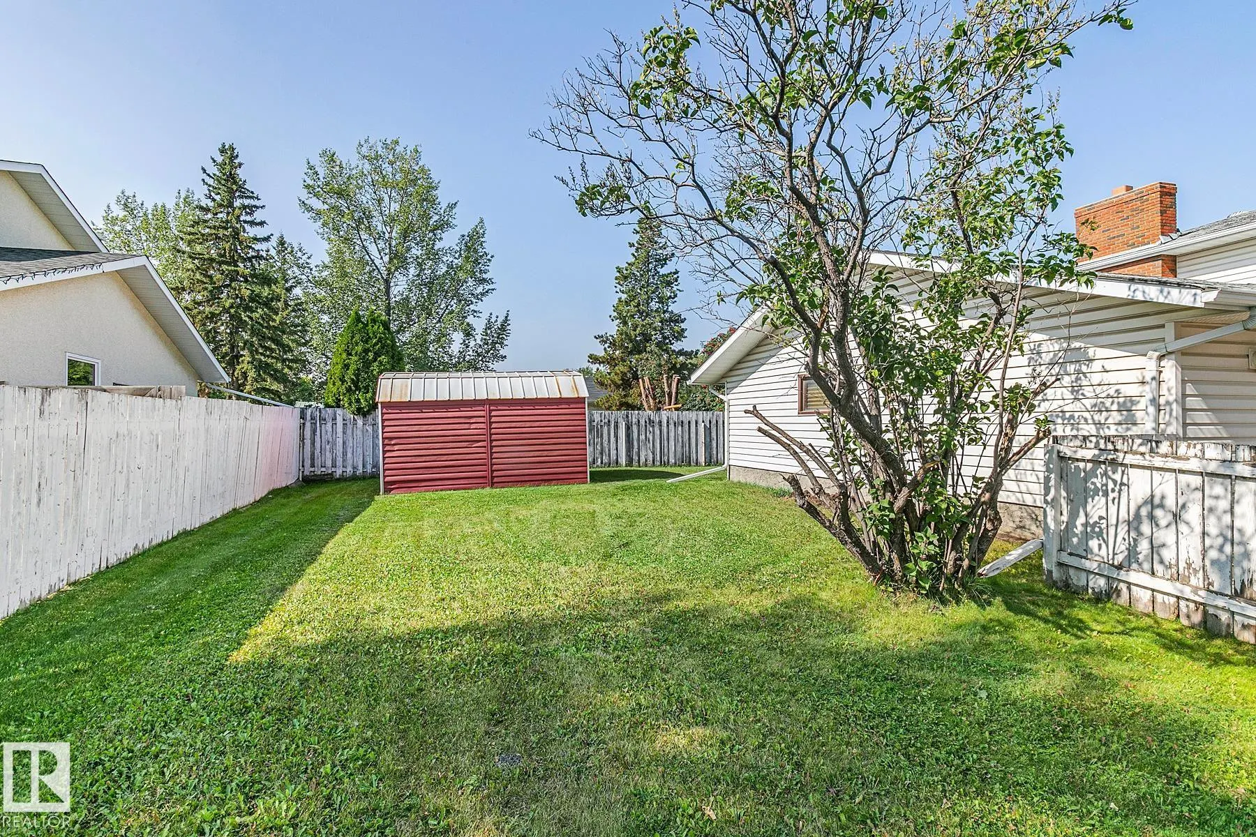 74 APACHE Crescent