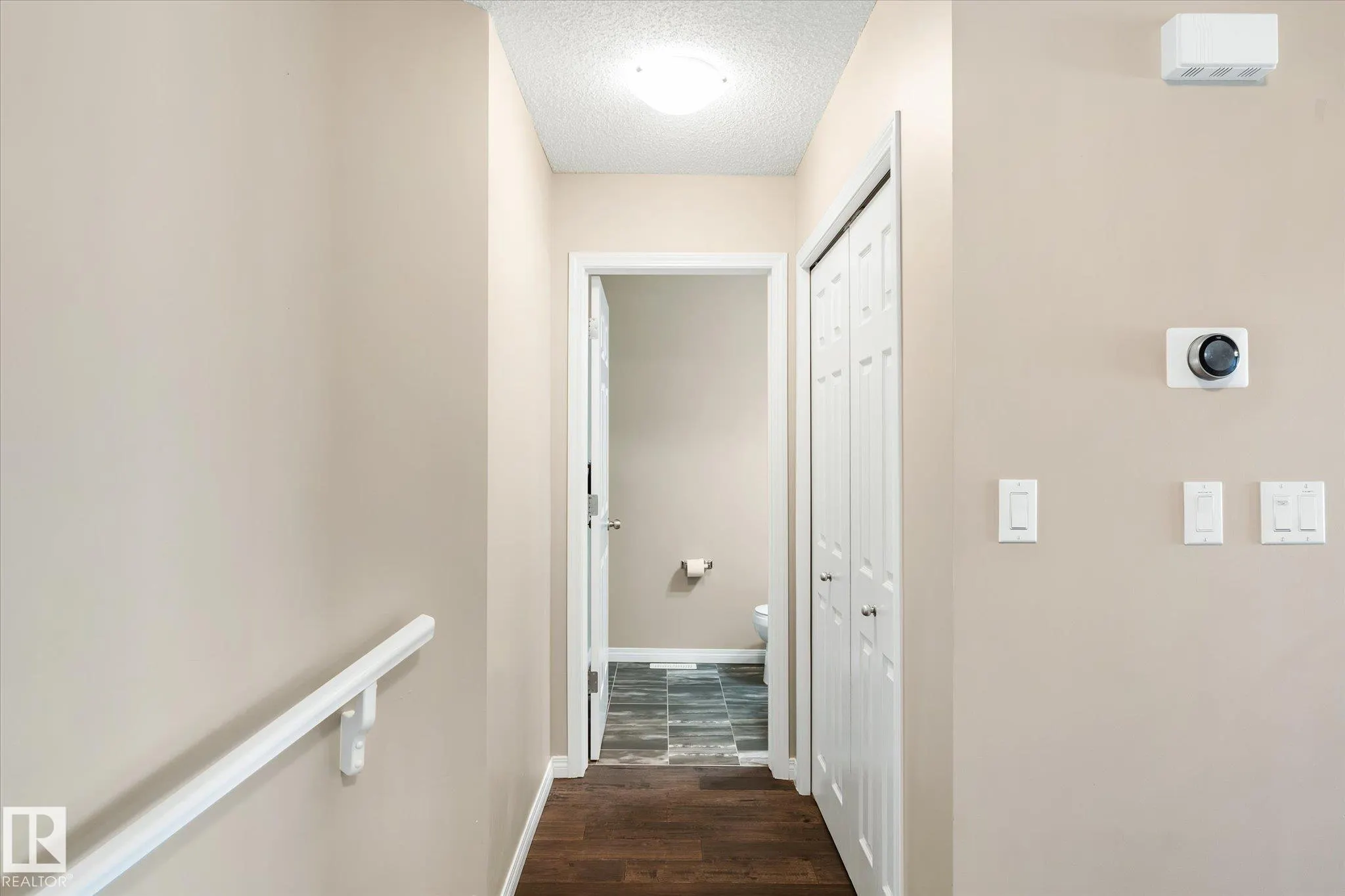 741 EAGLESON Crescent