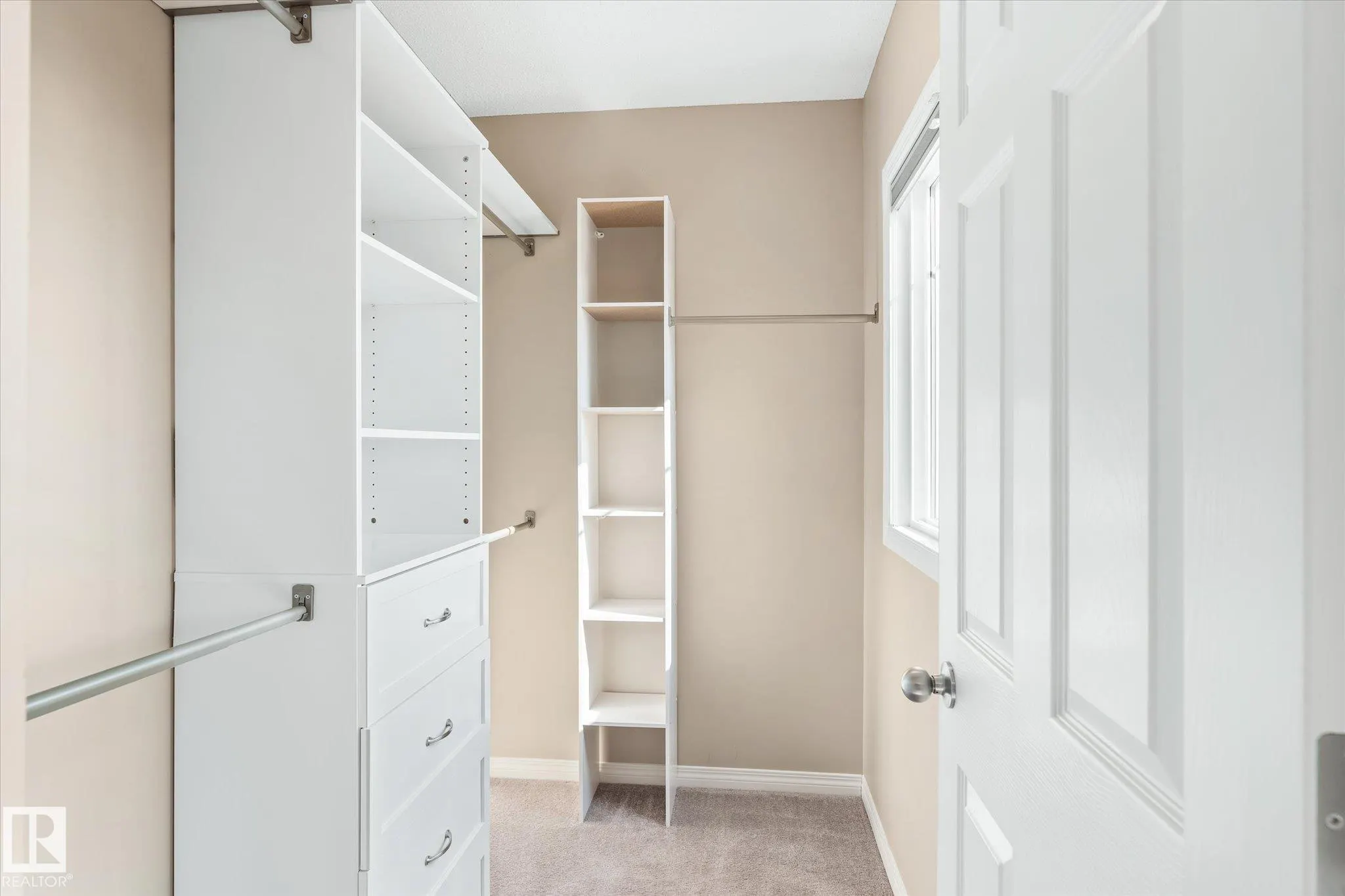 741 EAGLESON Crescent