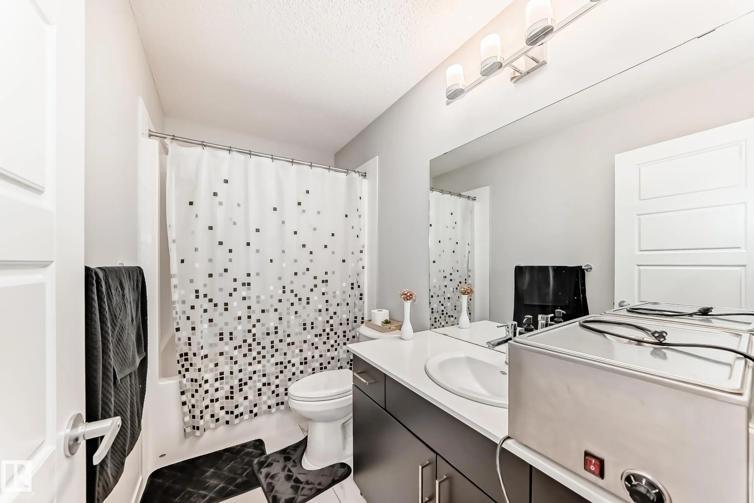 1312 22 Street