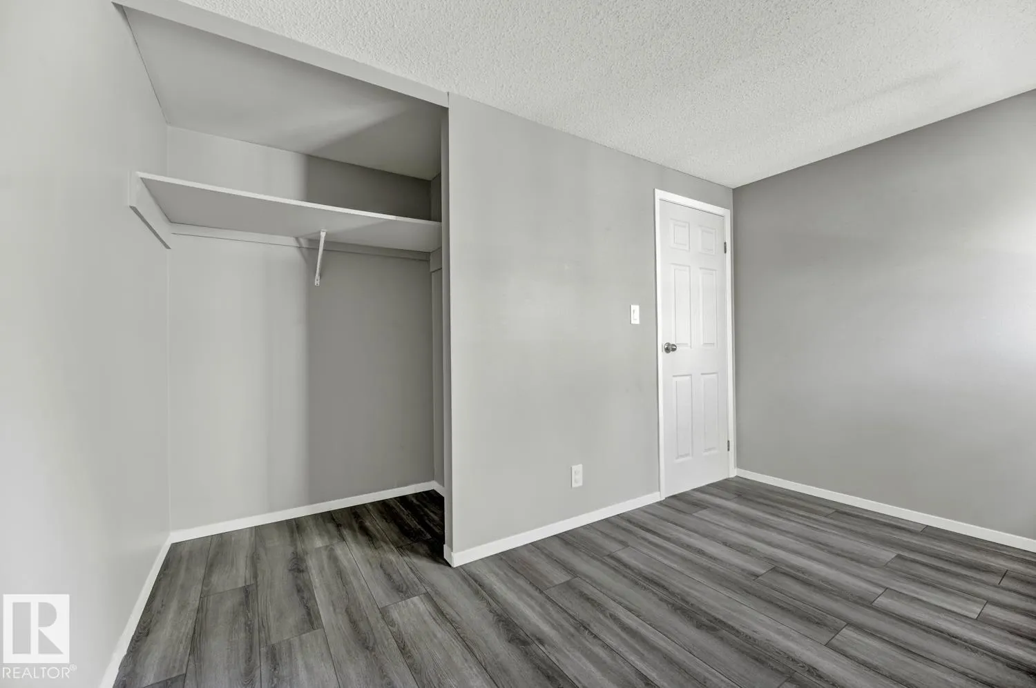 283 RIDGEWOOD Terrace