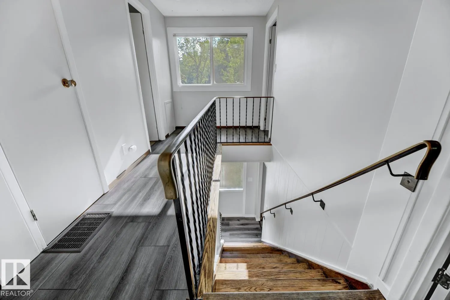 283 RIDGEWOOD Terrace