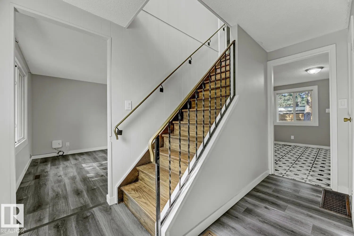 283 RIDGEWOOD Terrace