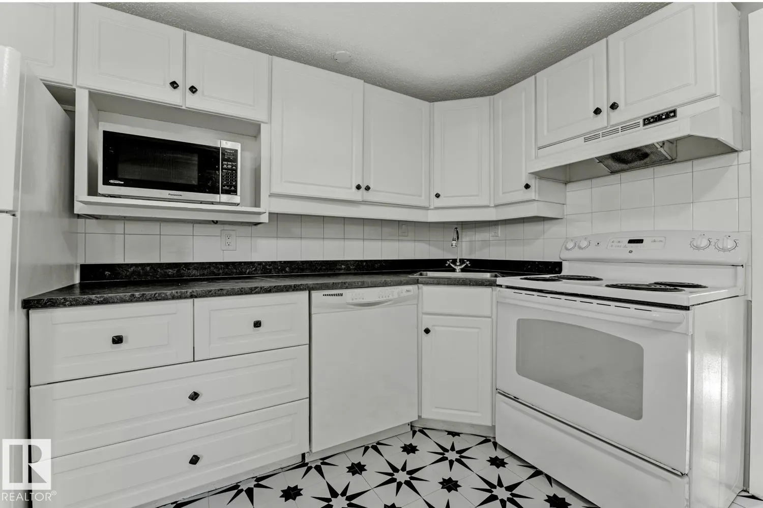 283 RIDGEWOOD Terrace