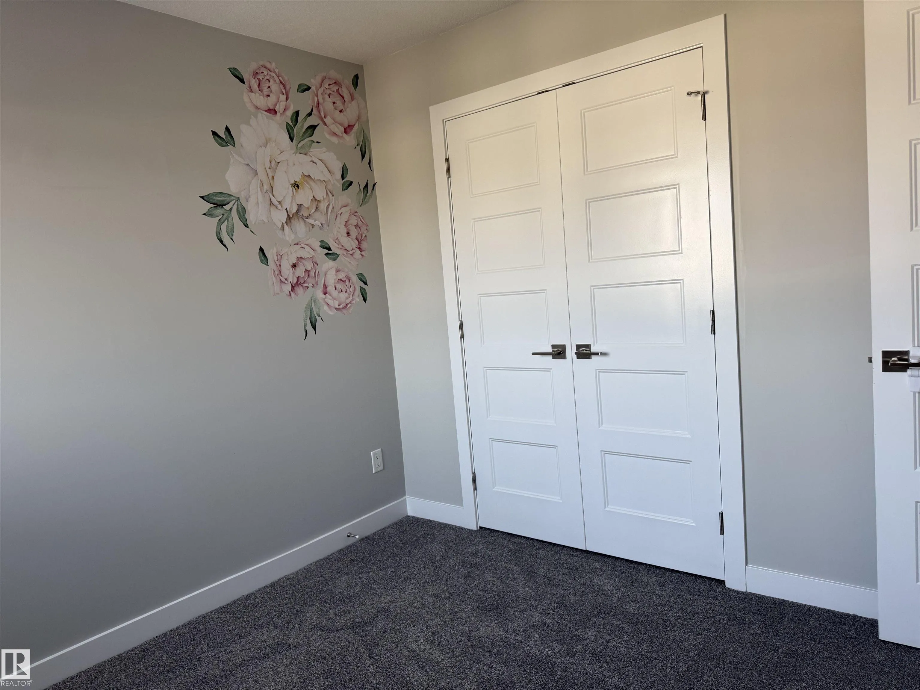 113 RICHMOND Link