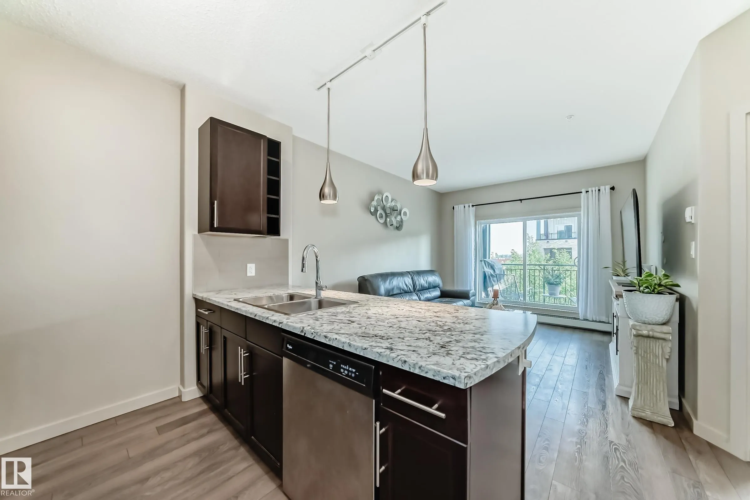 508 Griesbach Parade